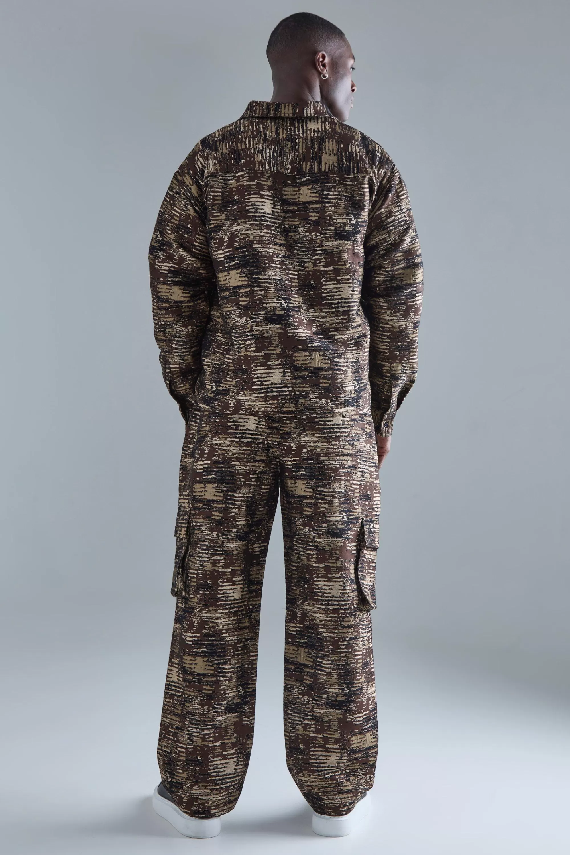 boohooMAN Textured Camo Patch Pocket Set | UK