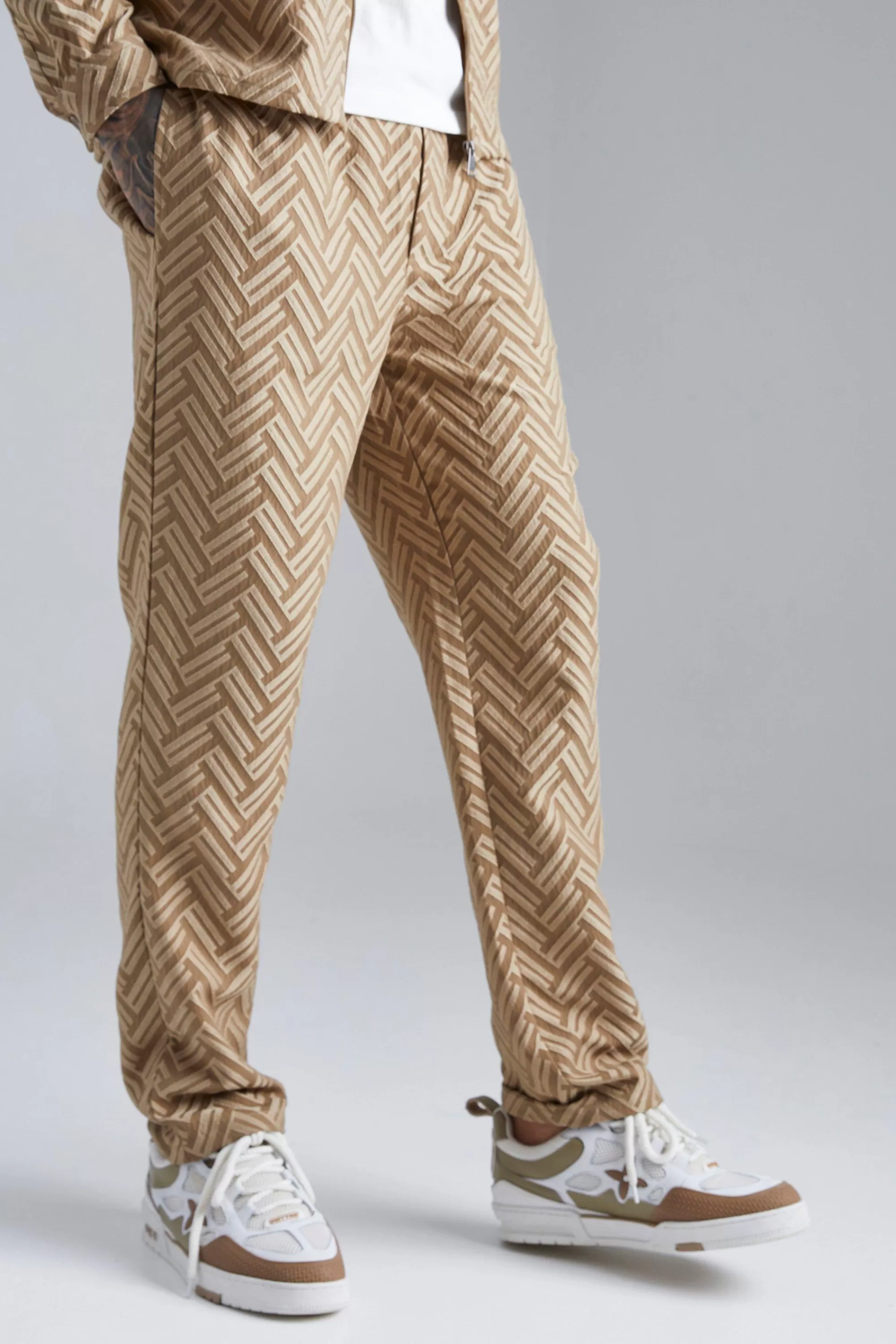 boohooMAN Tonal Geo Smart Straight Trouser | UK