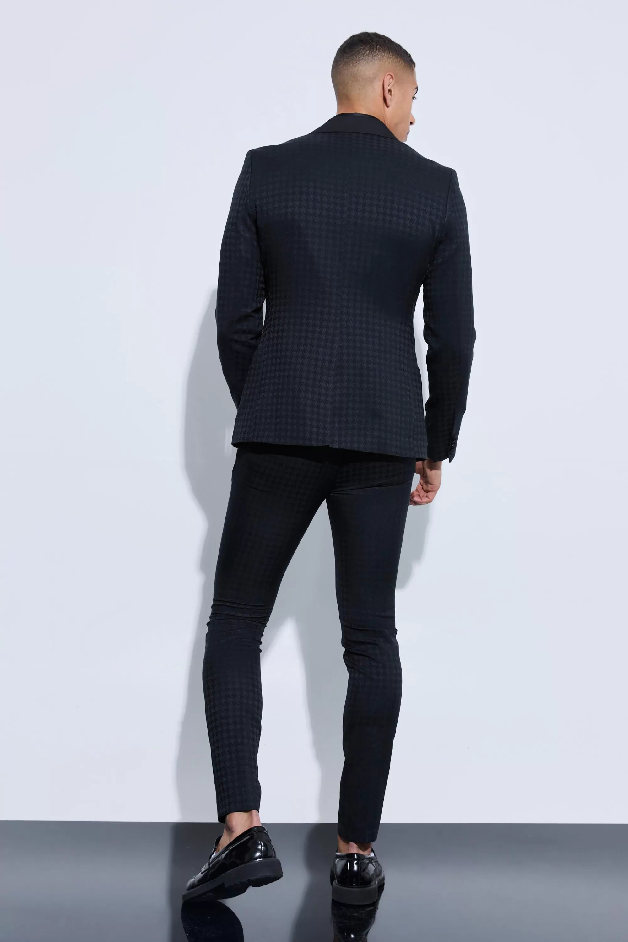 boohooMAN Tonal Houndstooth Single Breasted Jacket | UK