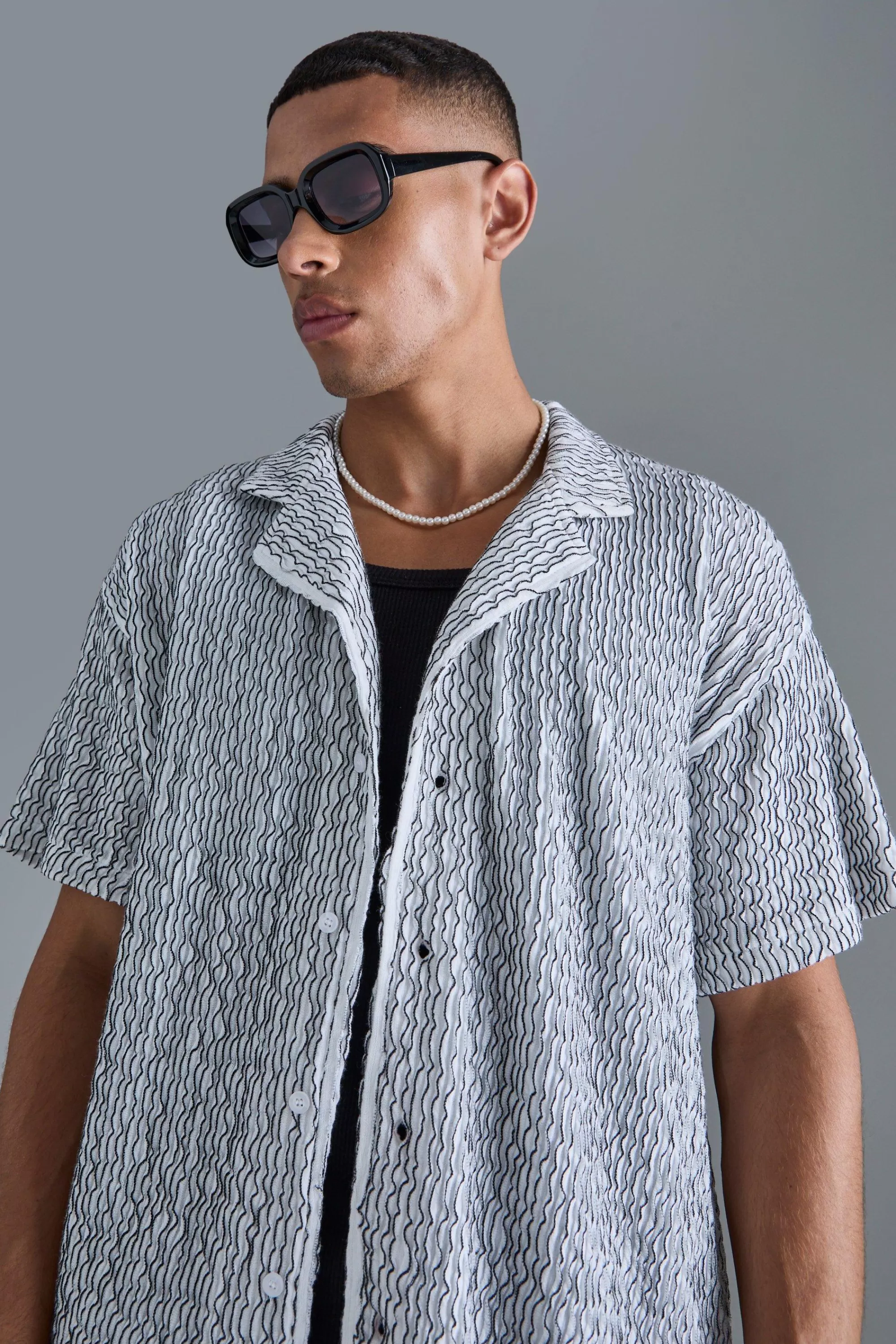 boohooMAN Two Tone Boxy Ripple Pleated Shirt | UK