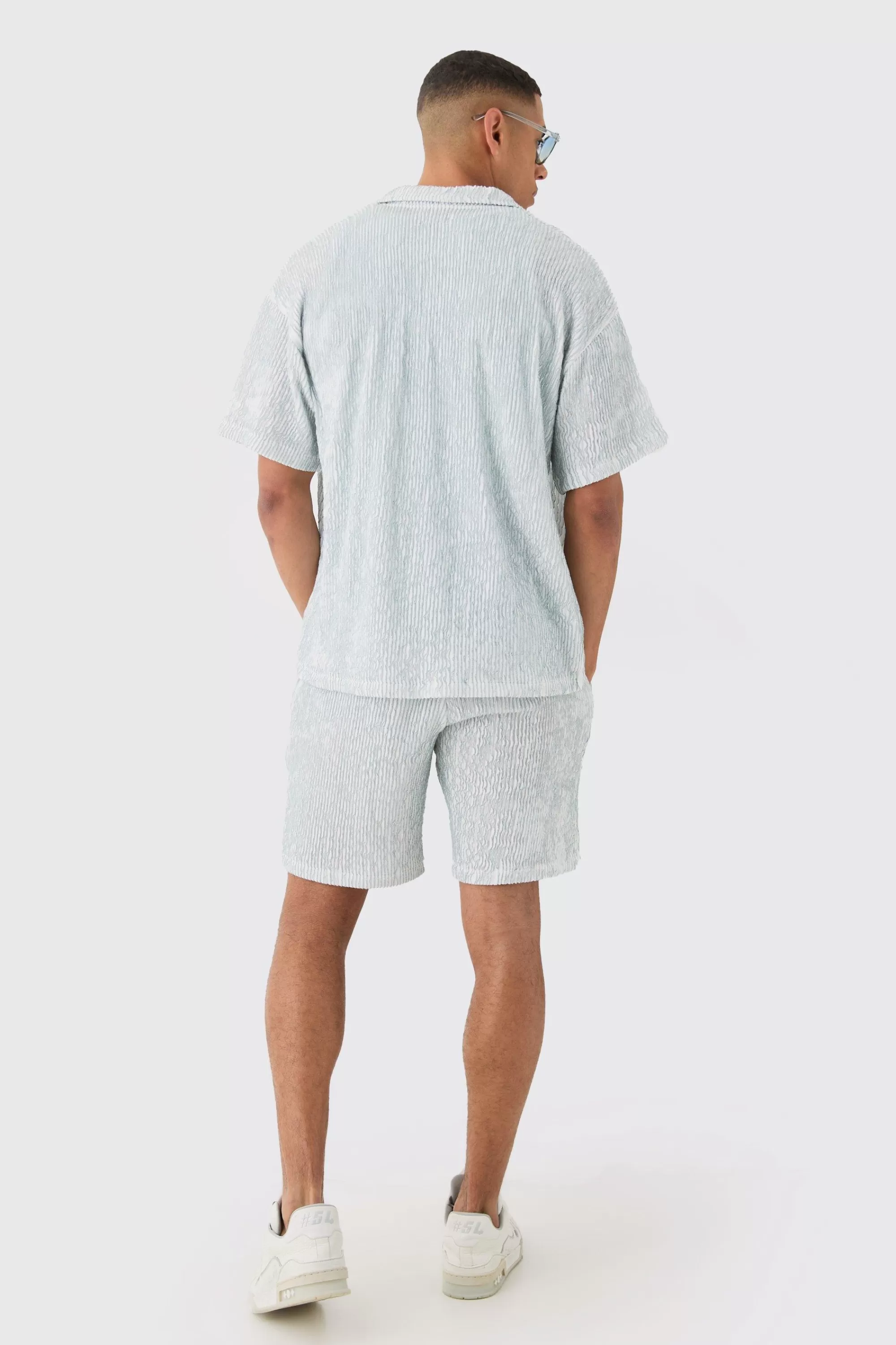 boohooMAN Two Tone Boxy Ripple Pleated Shirt | UK