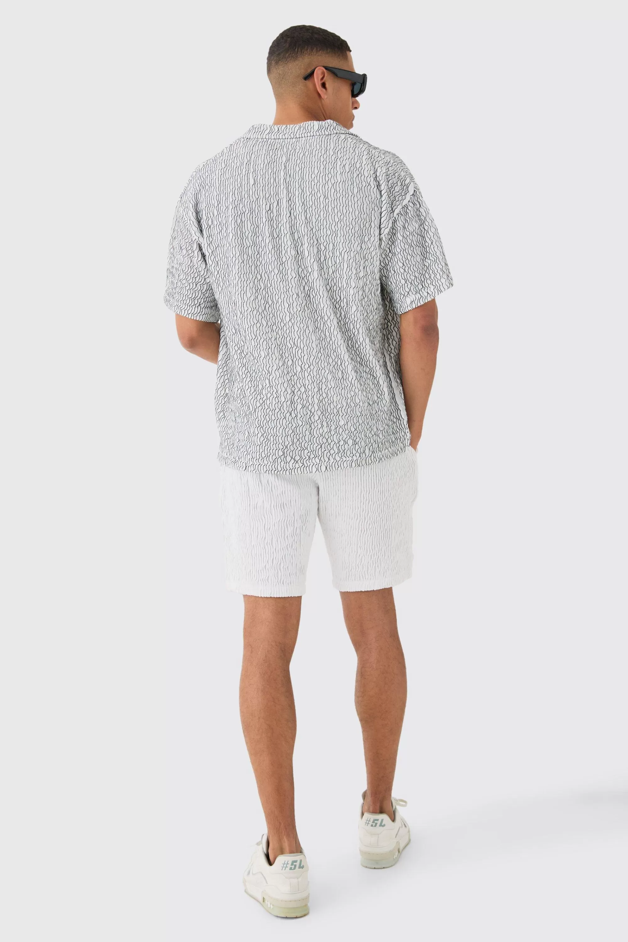 boohooMAN Two Tone Boxy Ripple Pleated Shirt | UK