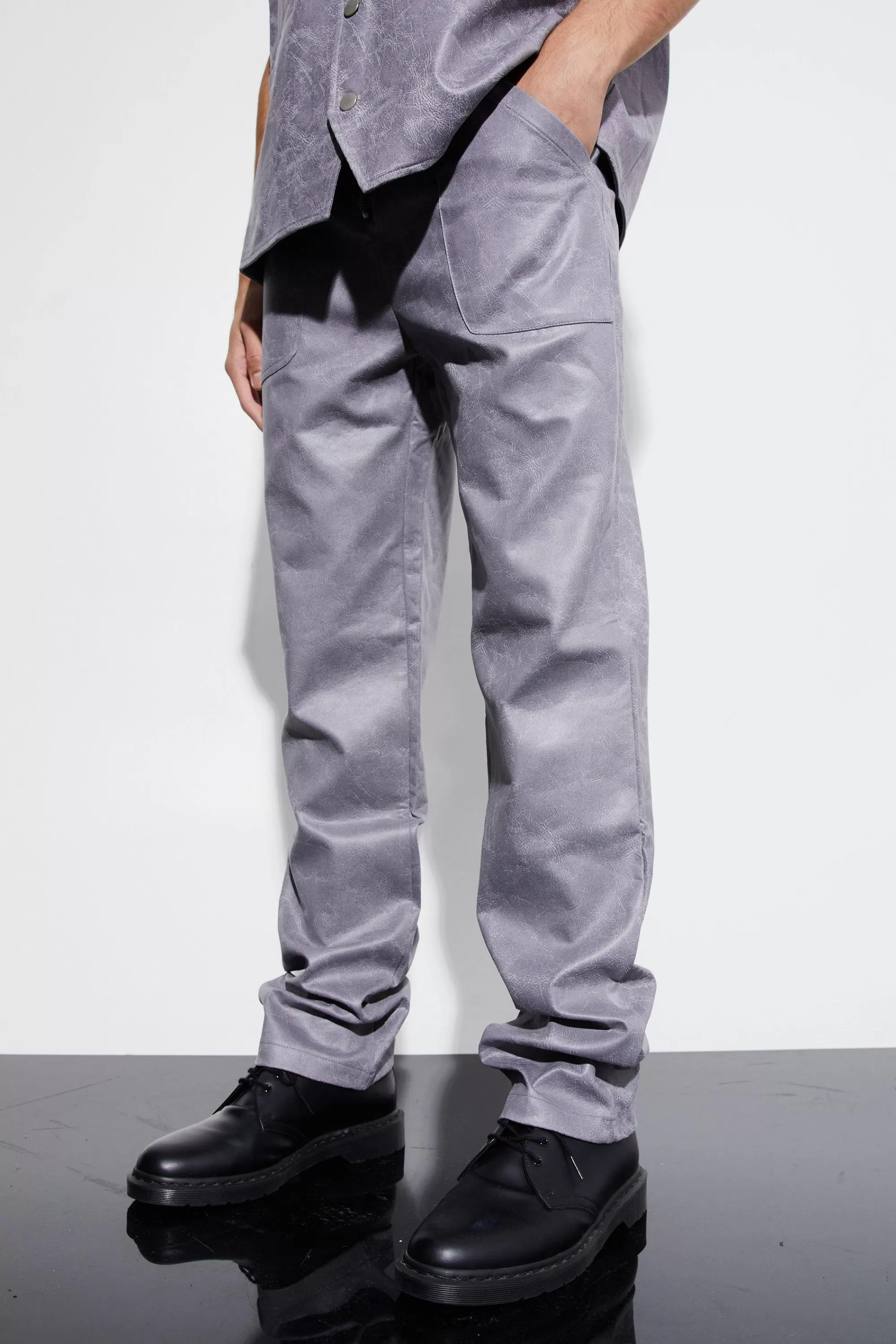 boohooMAN Vintage Pu Straight Leg Zip Suit Trousers | UK
