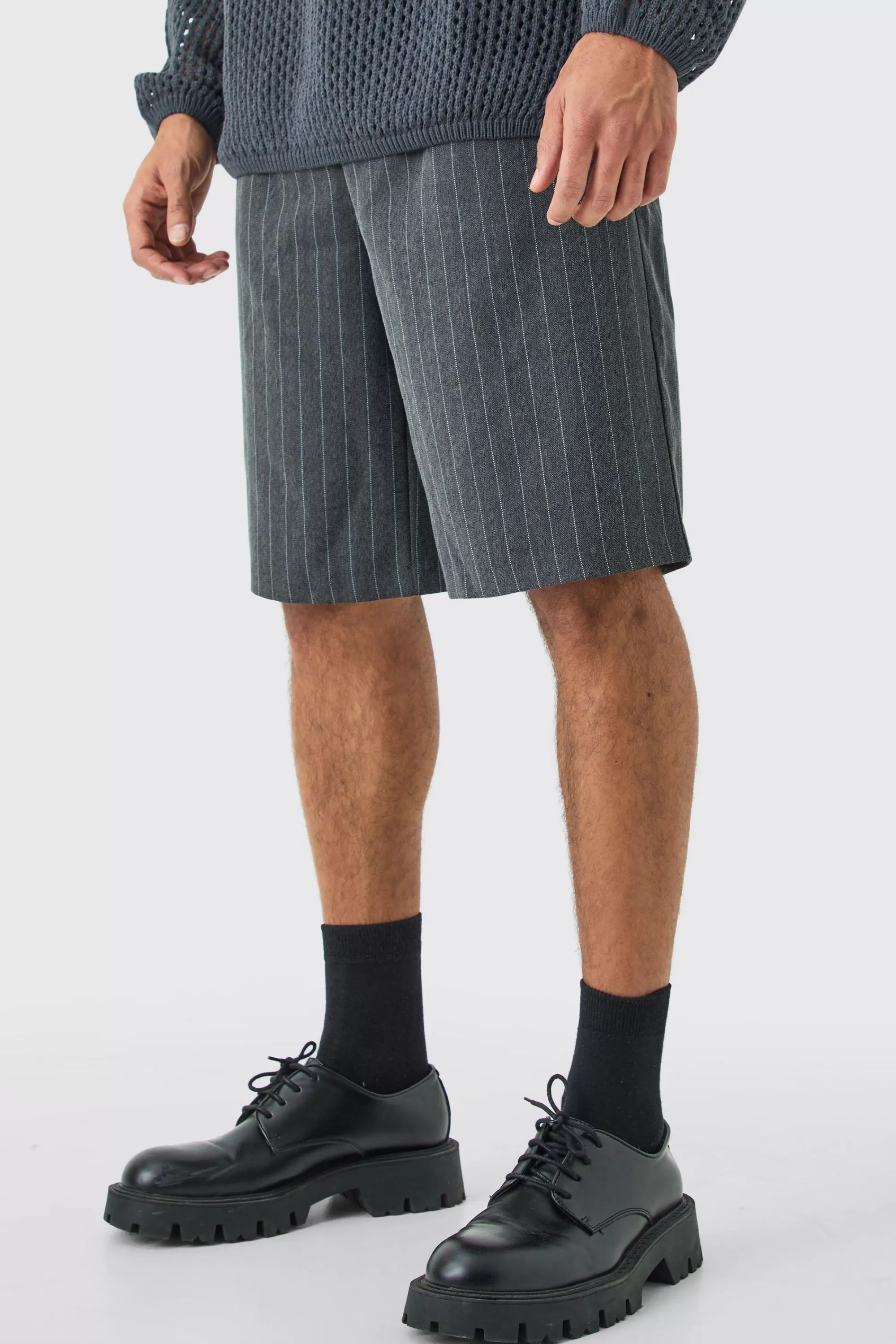 boohooMAN Wide Leg Tailored Pleated Jort | UK