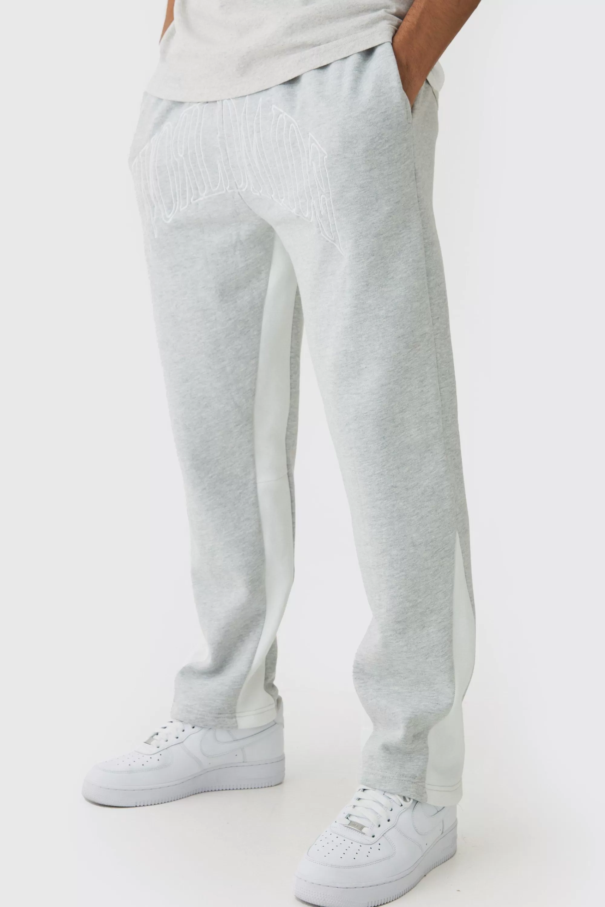 boohooMAN Worldwide Embroidered Contrast Stitch Gusset Jogger | UK