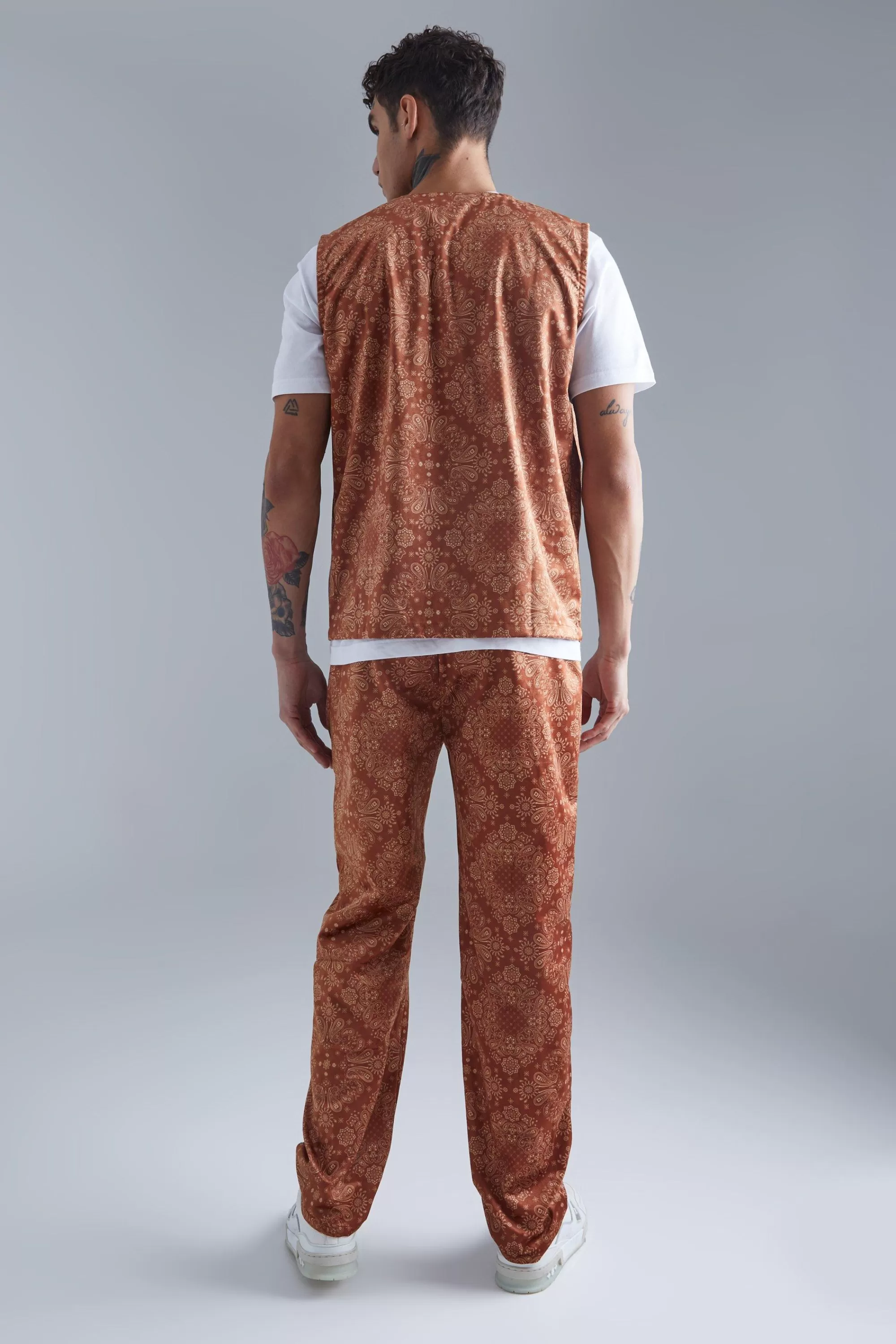 boohooMAN Woven Bandana Utility Vest And Straight Trouser | UK