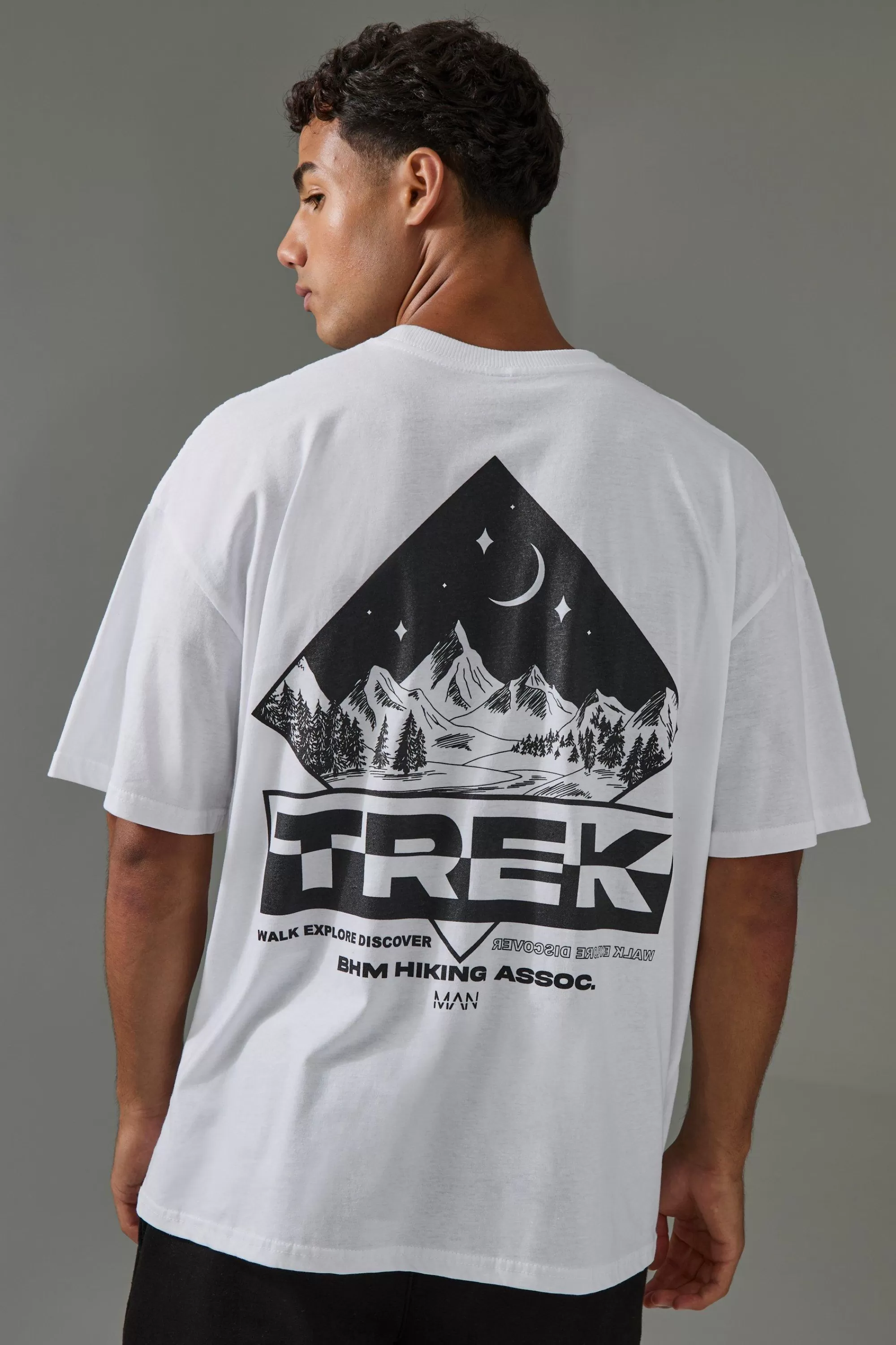 boohooMAN Active Oversized Trek Hiking T-shirt | UK white Clearance