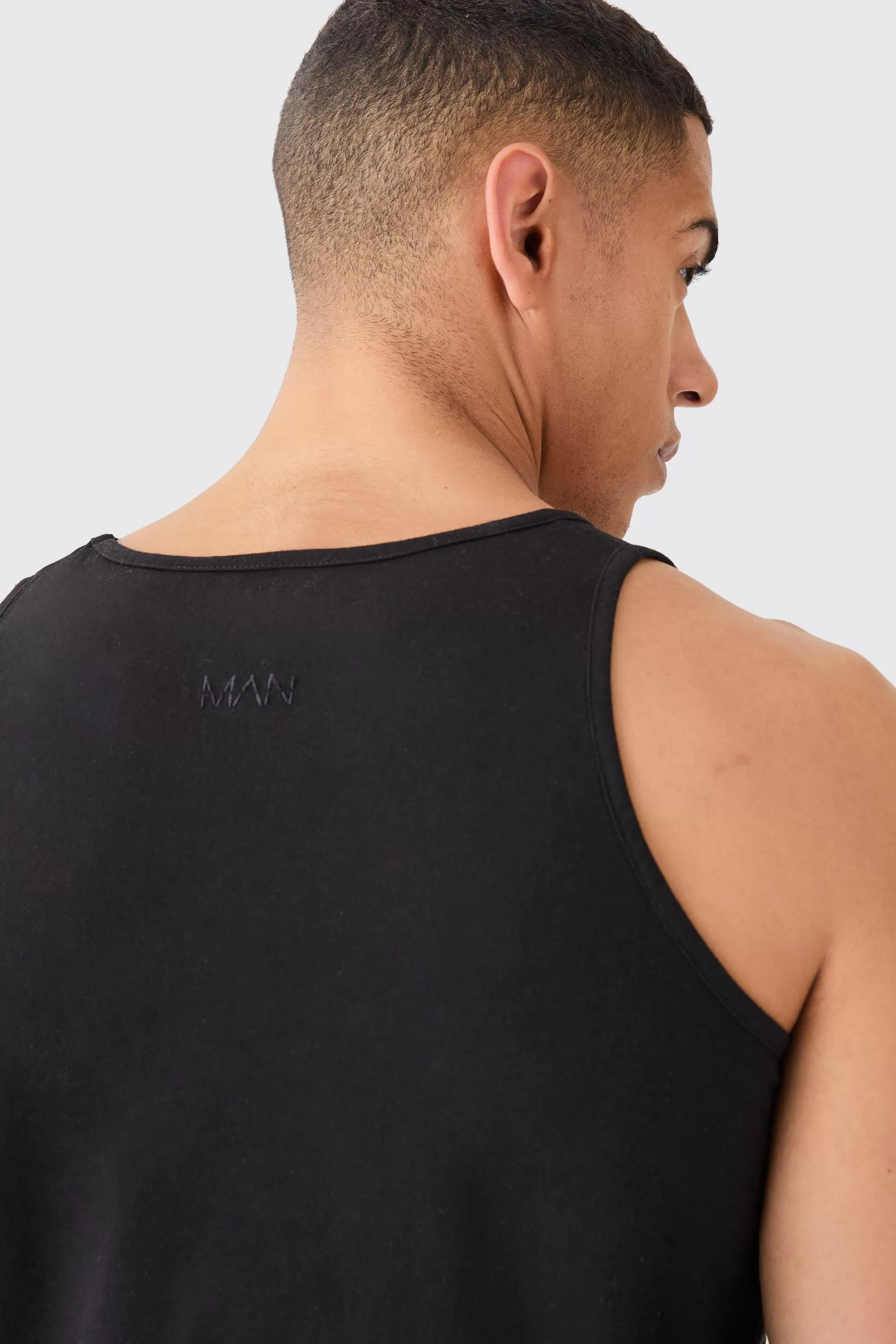 boohooMAN Basic Man Dash Vest | UK black Cheap