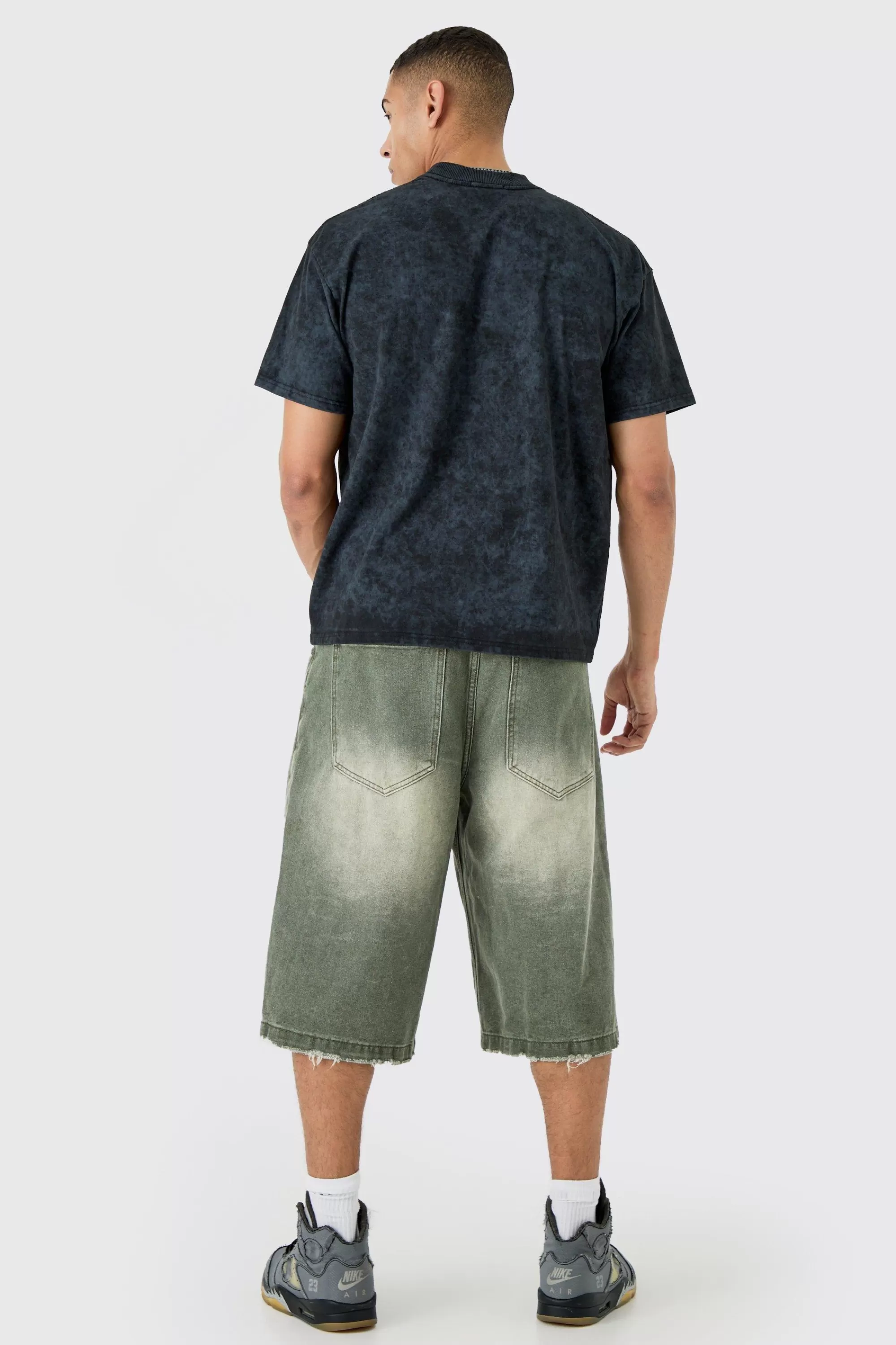 boohooMAN Boxy Extended Neck Santa Monica Acid Wash T-shirt | UK black Flash Sale