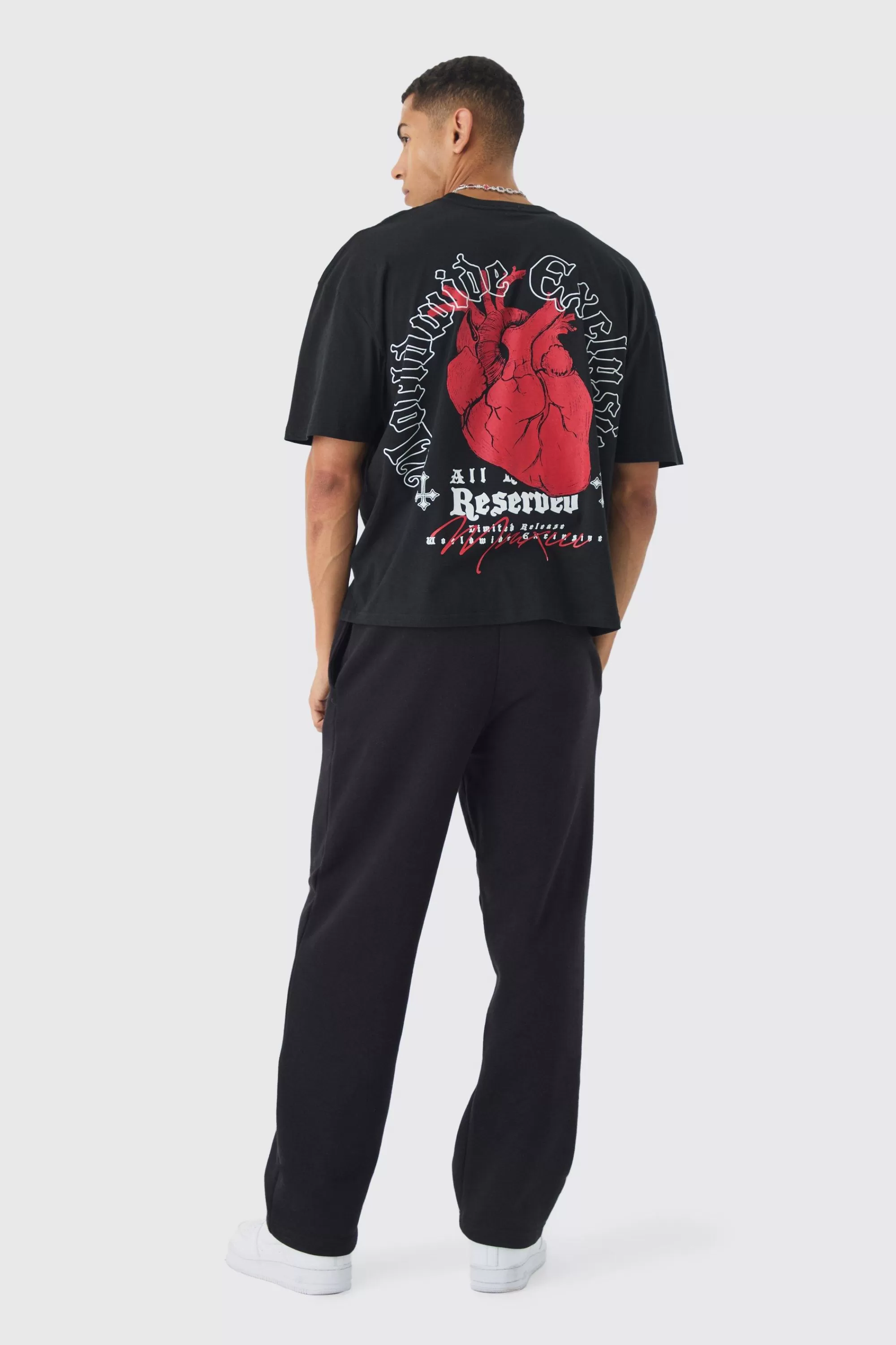 boohooMAN Boxy Heart Renaissance Large Scale Back Print T-Shirt | UK black Best Sale