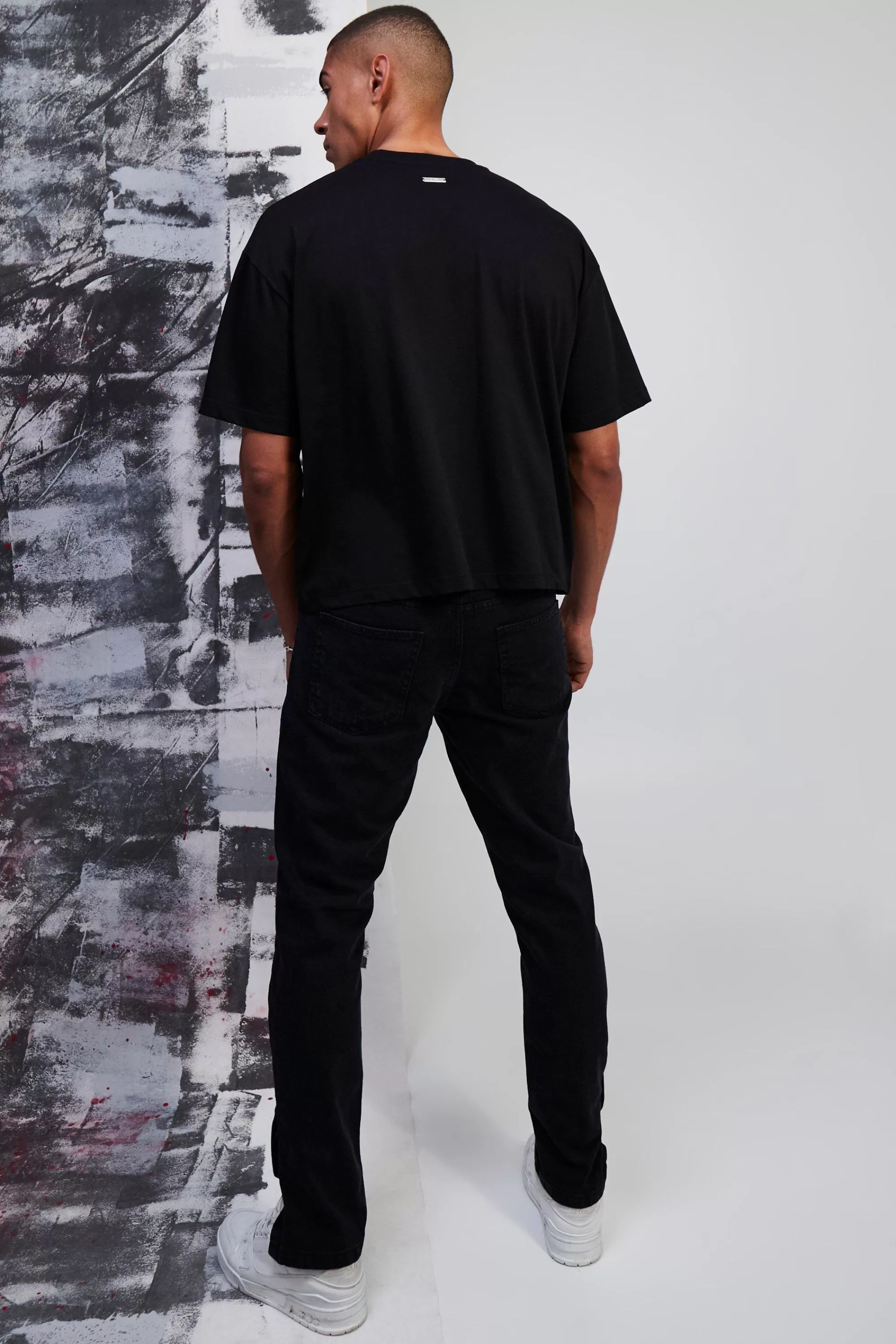 boohooMAN Boxy Oversized Premium Silicone Print T-shirt | UK black Shop