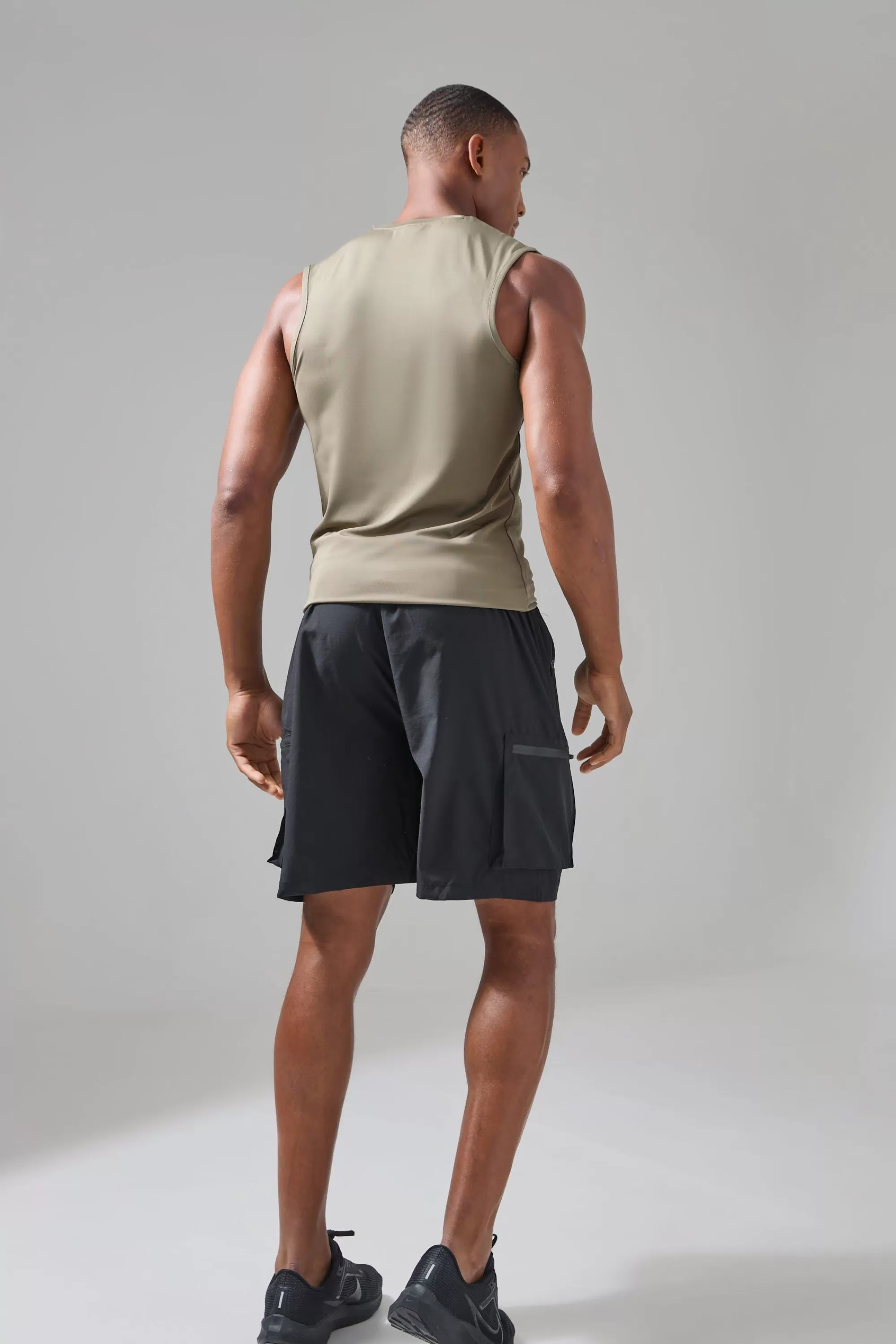 boohooMAN Man Active Compression Tank | UK khaki Cheap