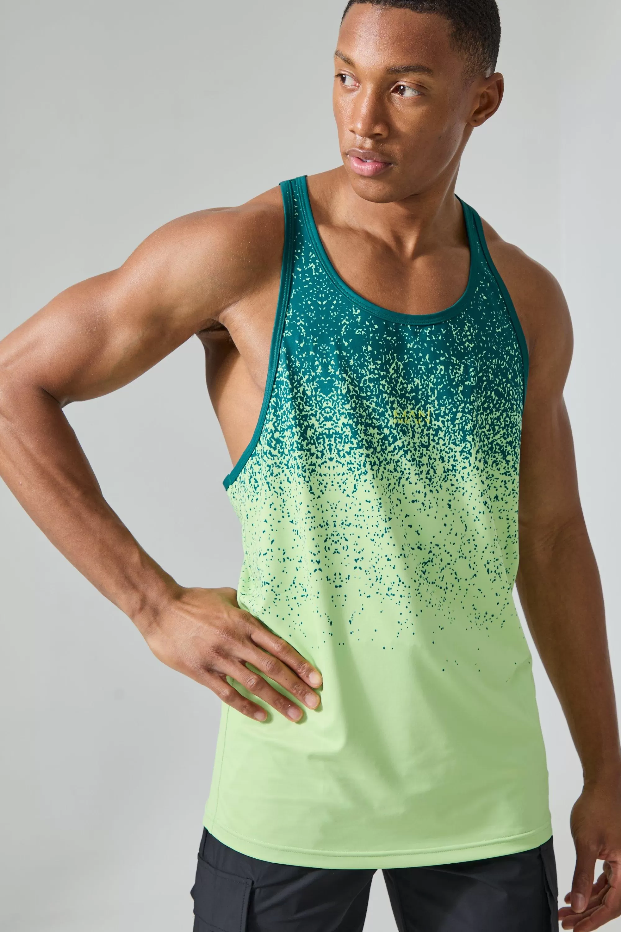 boohooMAN Man Active Gym Ombre Reg Fit Stringer Vest | UK green Shop