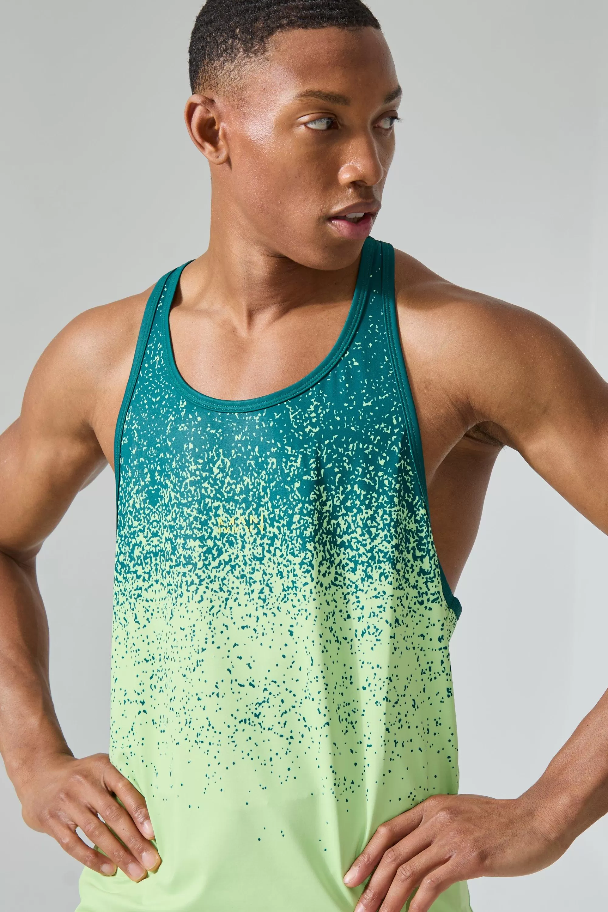 boohooMAN Man Active Gym Ombre Reg Fit Stringer Vest | UK green Shop