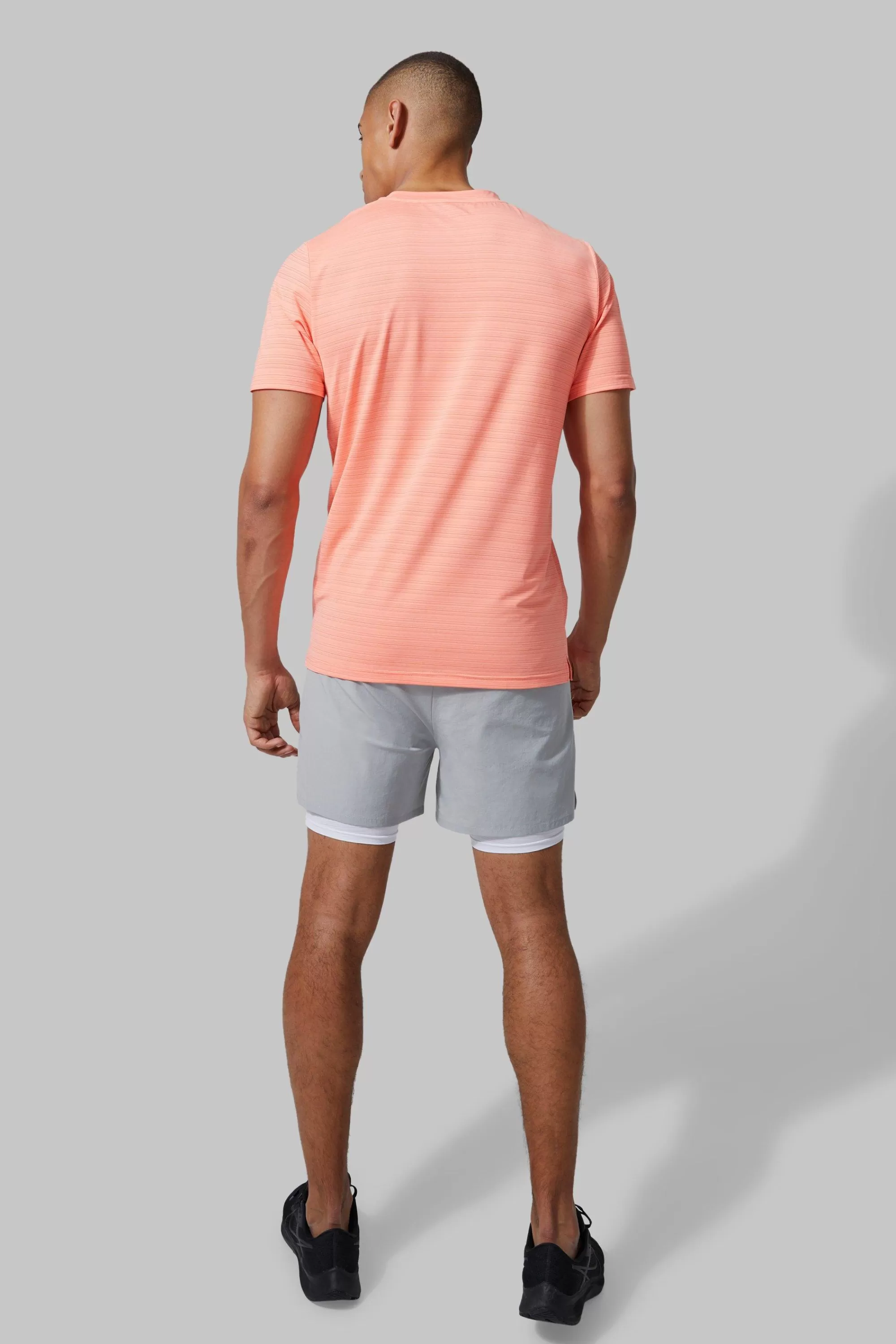 boohooMAN Man Active Lightweight Performance Regular Fit T-shirt | UK orange Online