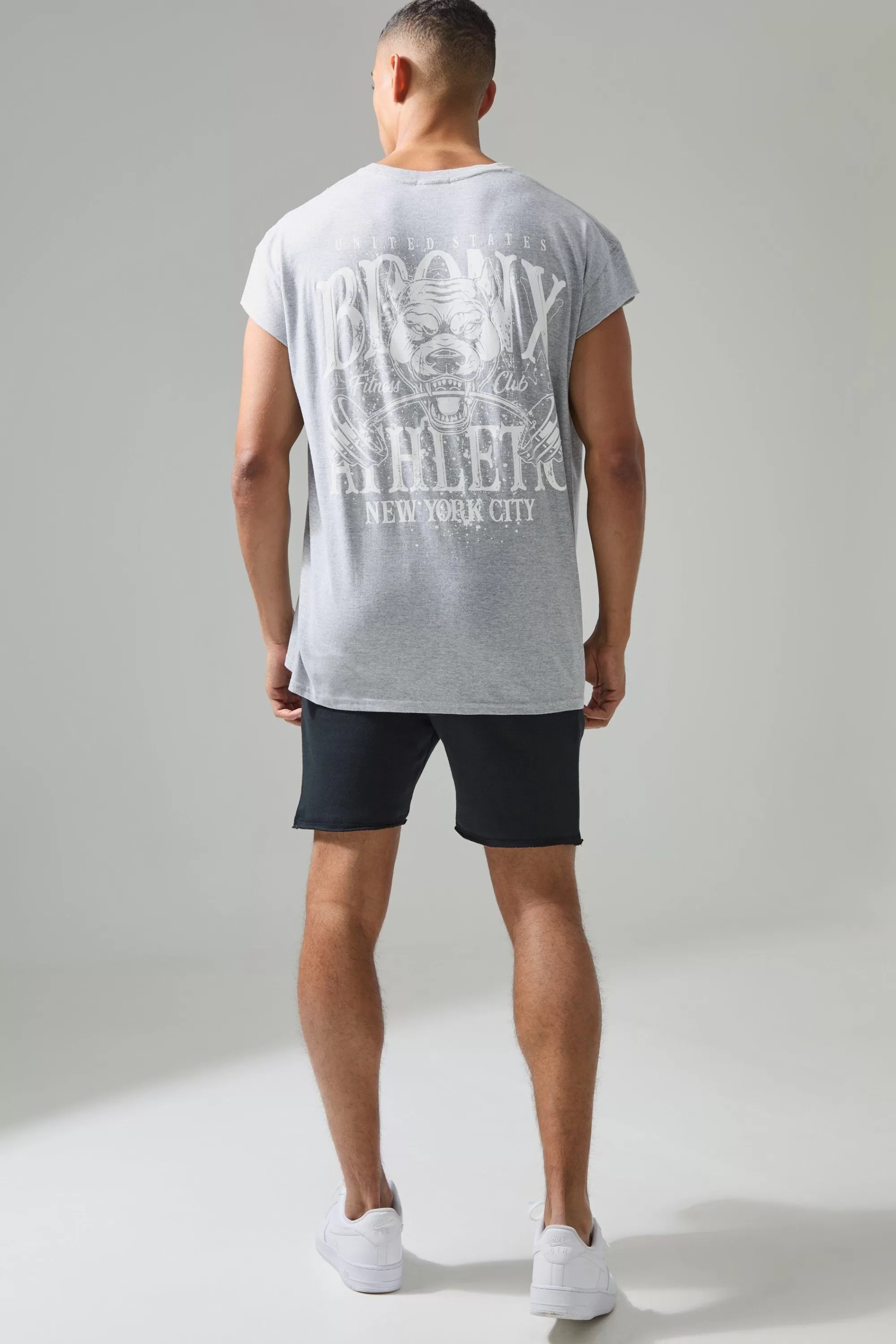 boohooMAN Man Active Oversized Bronx Barbell Cut Off T-shirt | UK grey marl Clearance