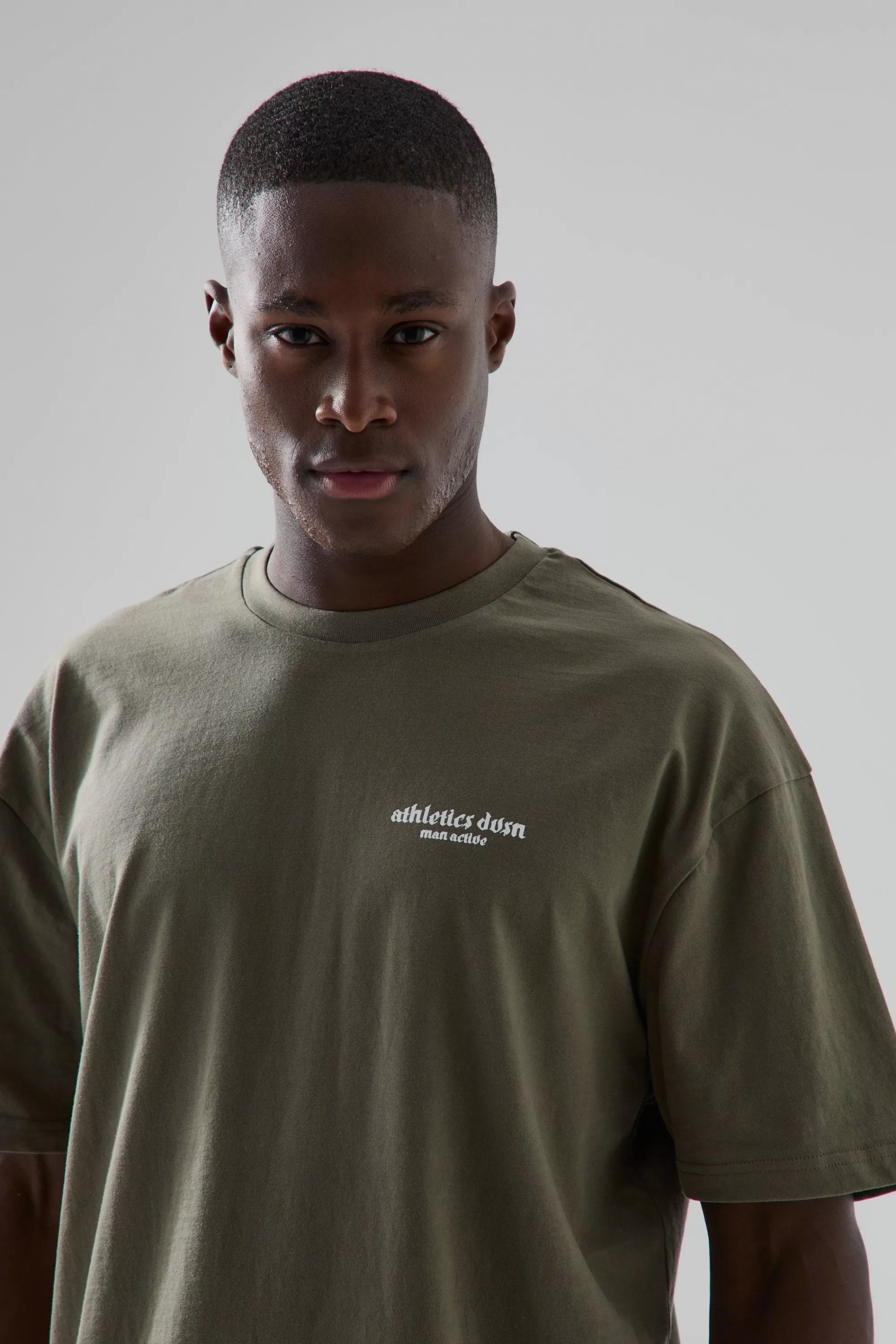 boohooMAN Man Active Oversized La Lift Club T-shirt | UK khaki Outlet