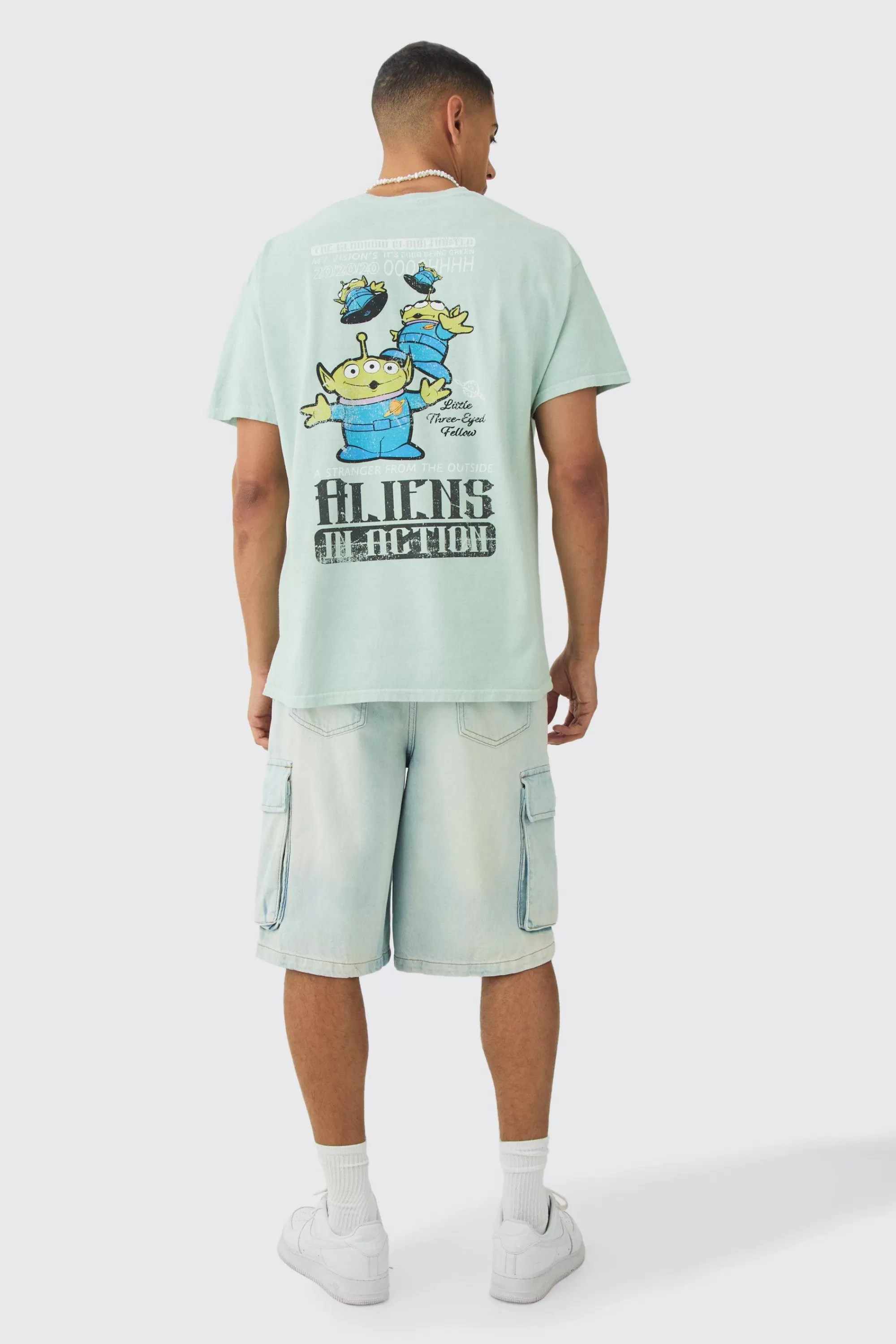 boohooMAN Oversized Aliens Toy Story Disney Wash License Back Print T-shirt | UK green Best Sale