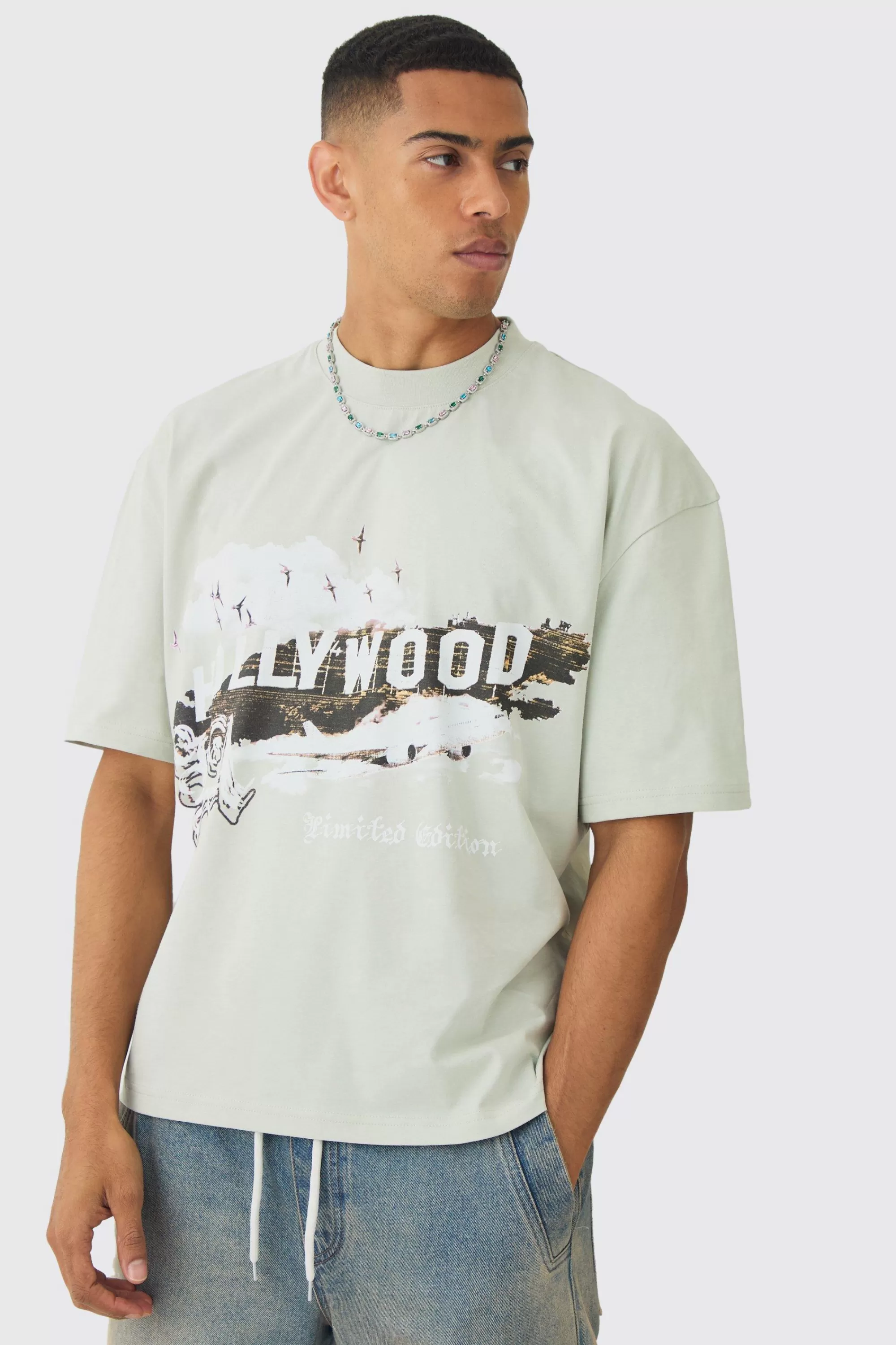 boohooMAN Oversized Boxy Extended Neck Hollywood Graphic T-shirt | UK light grey Outlet
