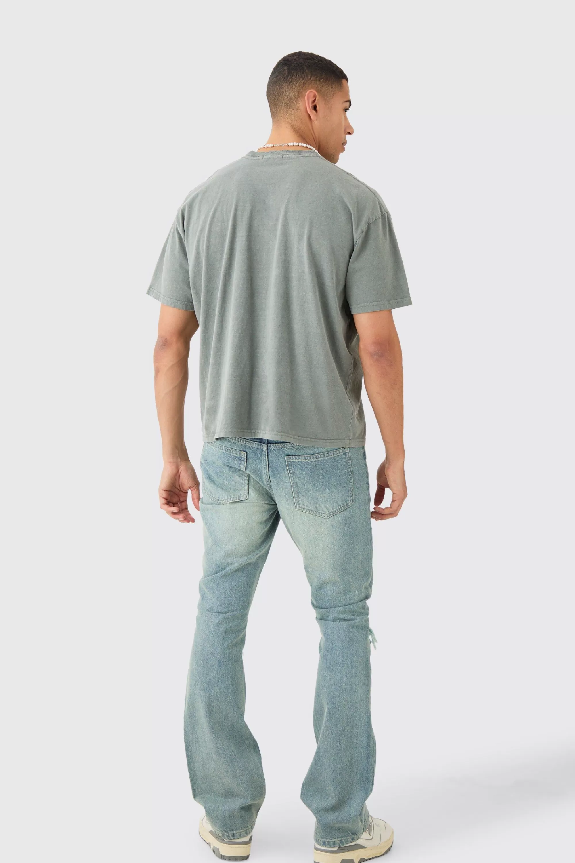 boohooMAN Oversized Boxy Overdye Worldwide T-shirt | UK khaki New