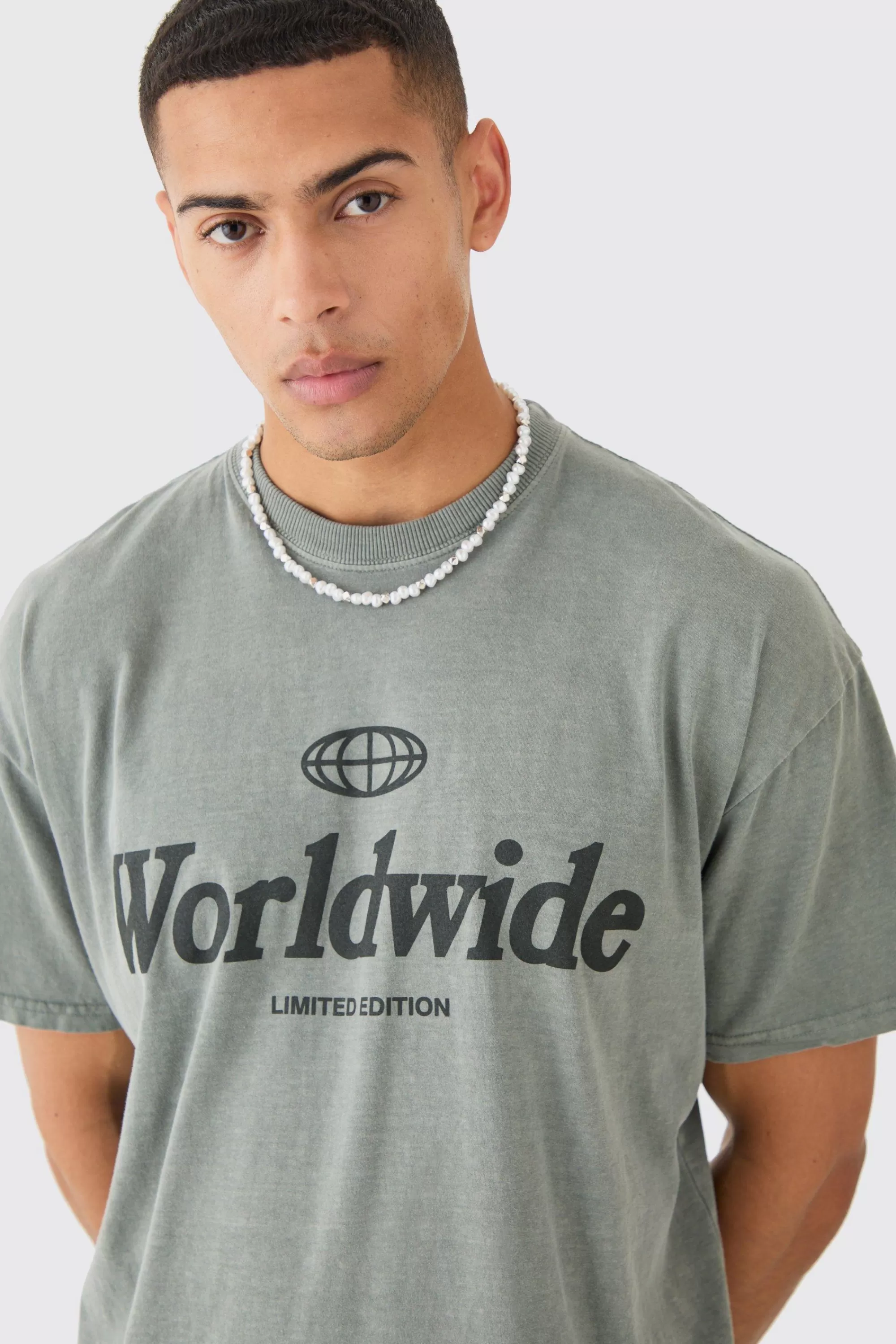 boohooMAN Oversized Boxy Overdye Worldwide T-shirt | UK khaki New