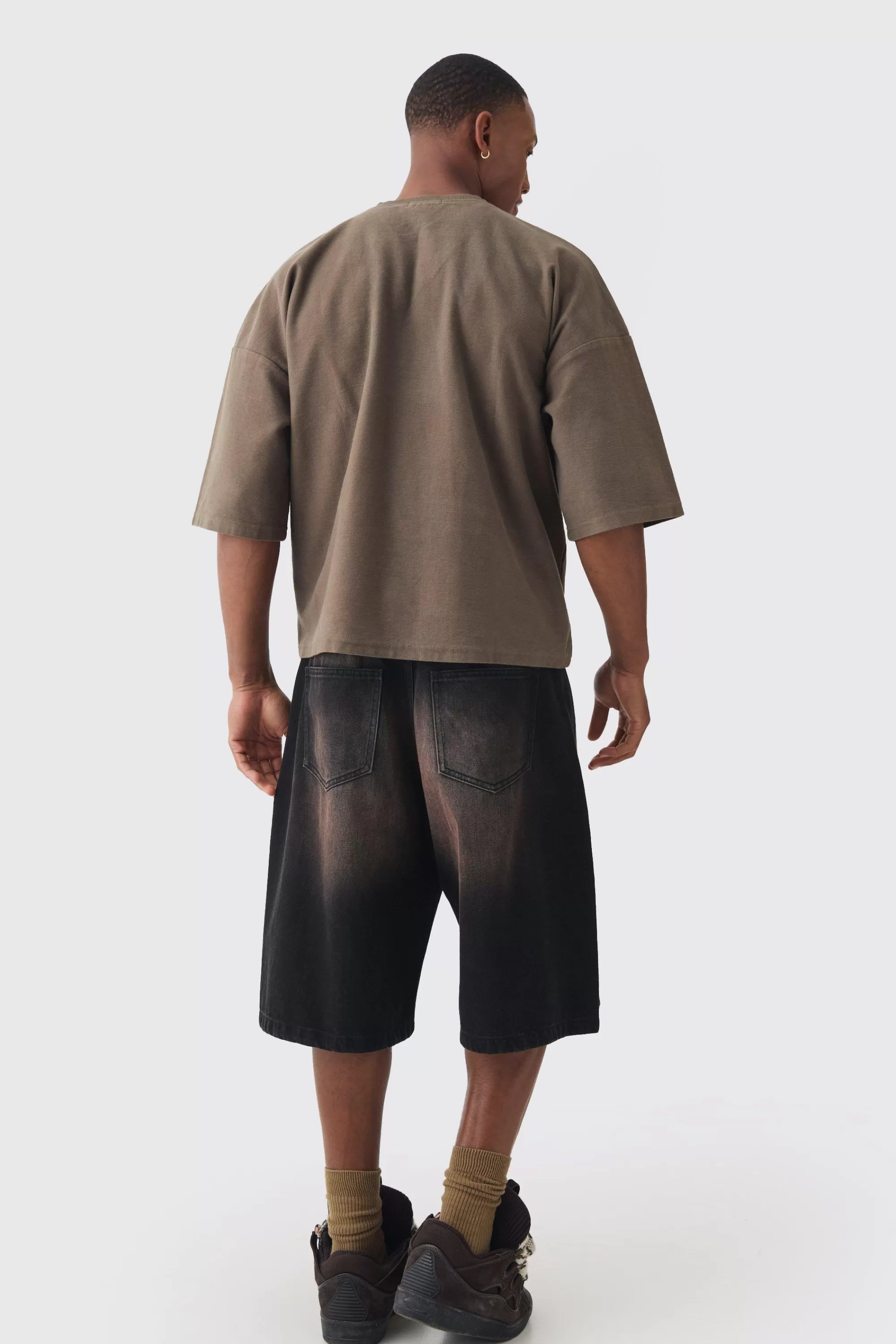 boohooMAN Oversized Boxy V Neck Reverse Loopback T-shirt | UK dark tan Store