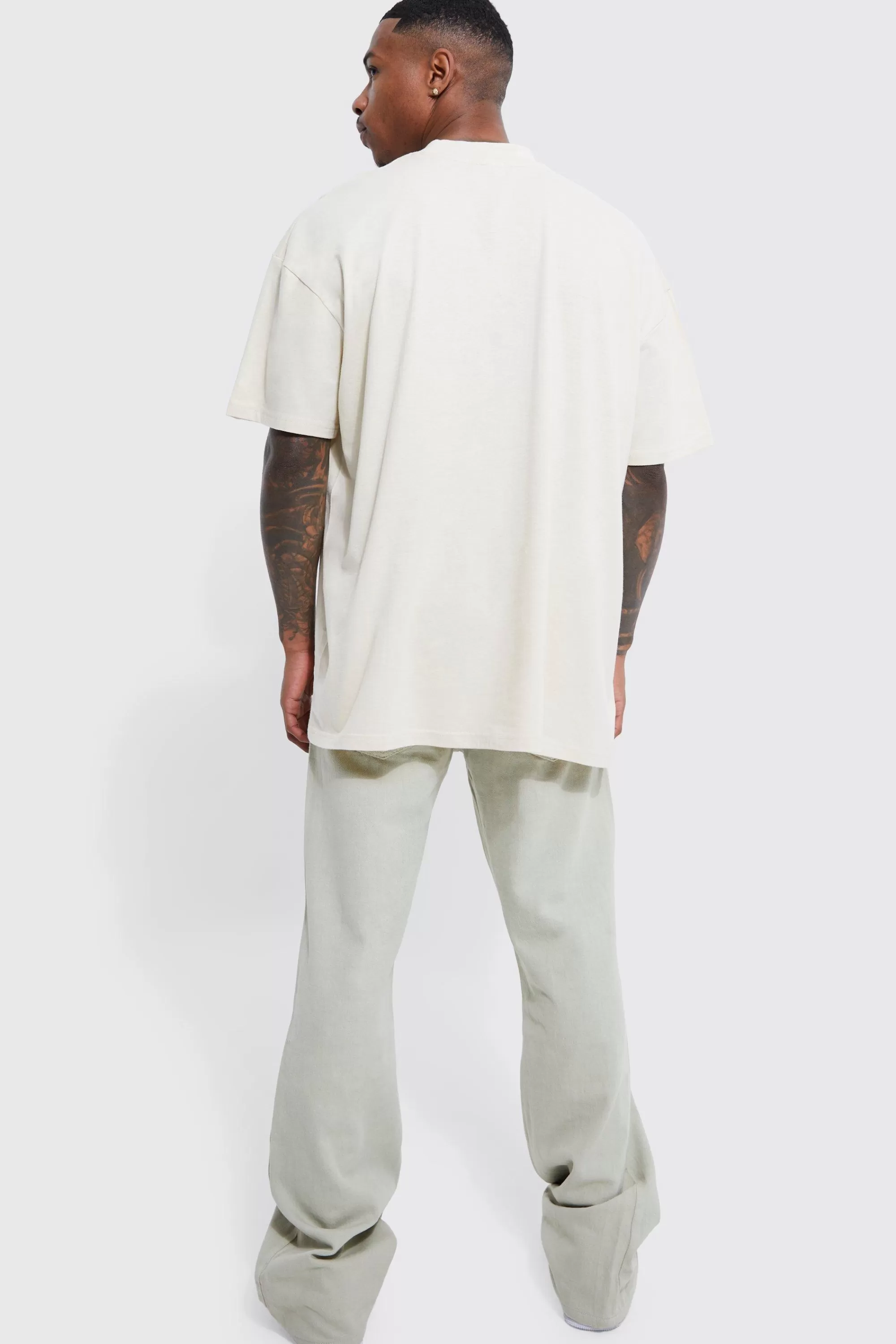boohooMAN Oversized Chicago Print T-shirt | UK sand Discount