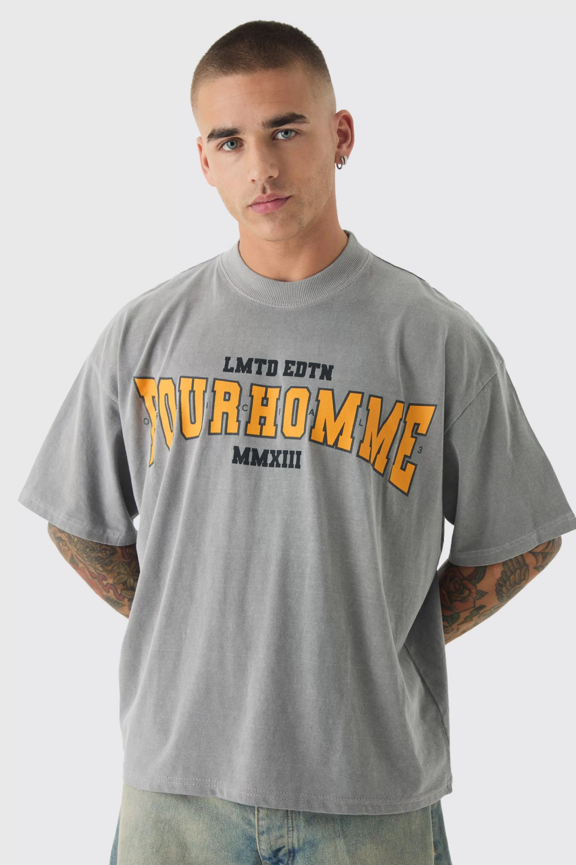 boohooMAN Oversized Extended Neck Boxy Pour Homme Wash Print T-Shirt | UK taupe Fashion