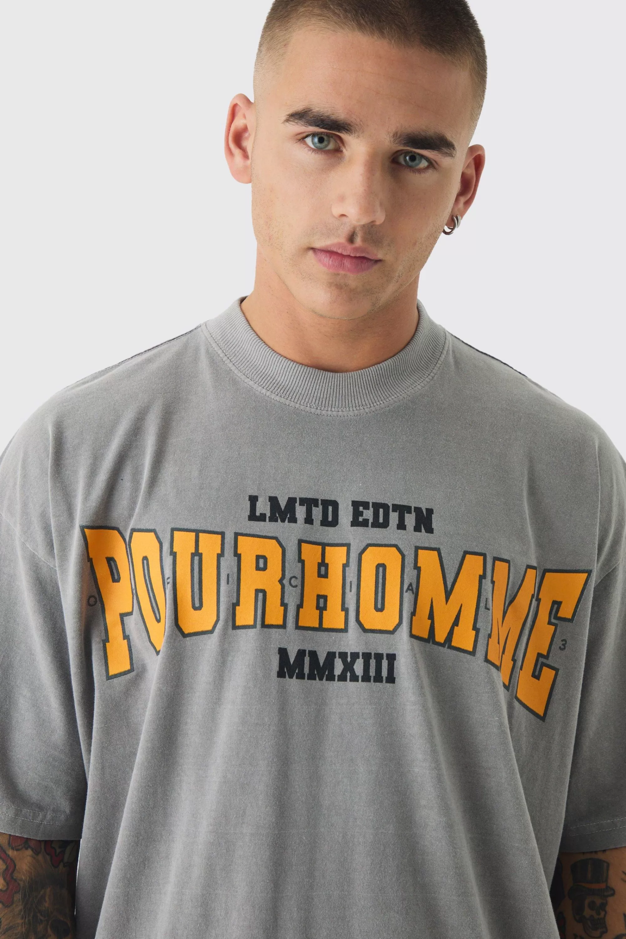 boohooMAN Oversized Extended Neck Boxy Pour Homme Wash Print T-Shirt | UK taupe Fashion