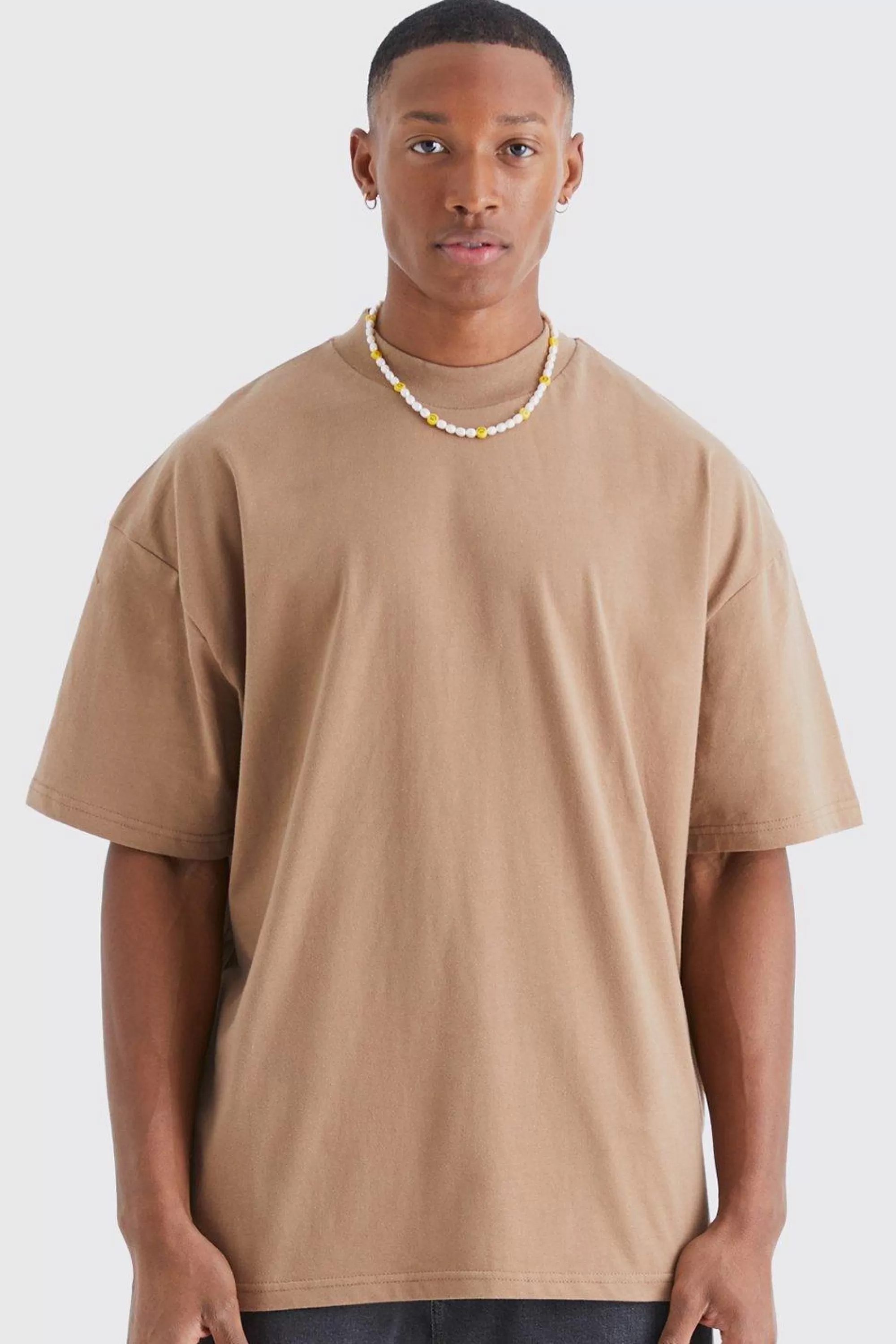 boohooMAN Oversized Extended Neck Heavyweight T-shirt | UK mocha Online