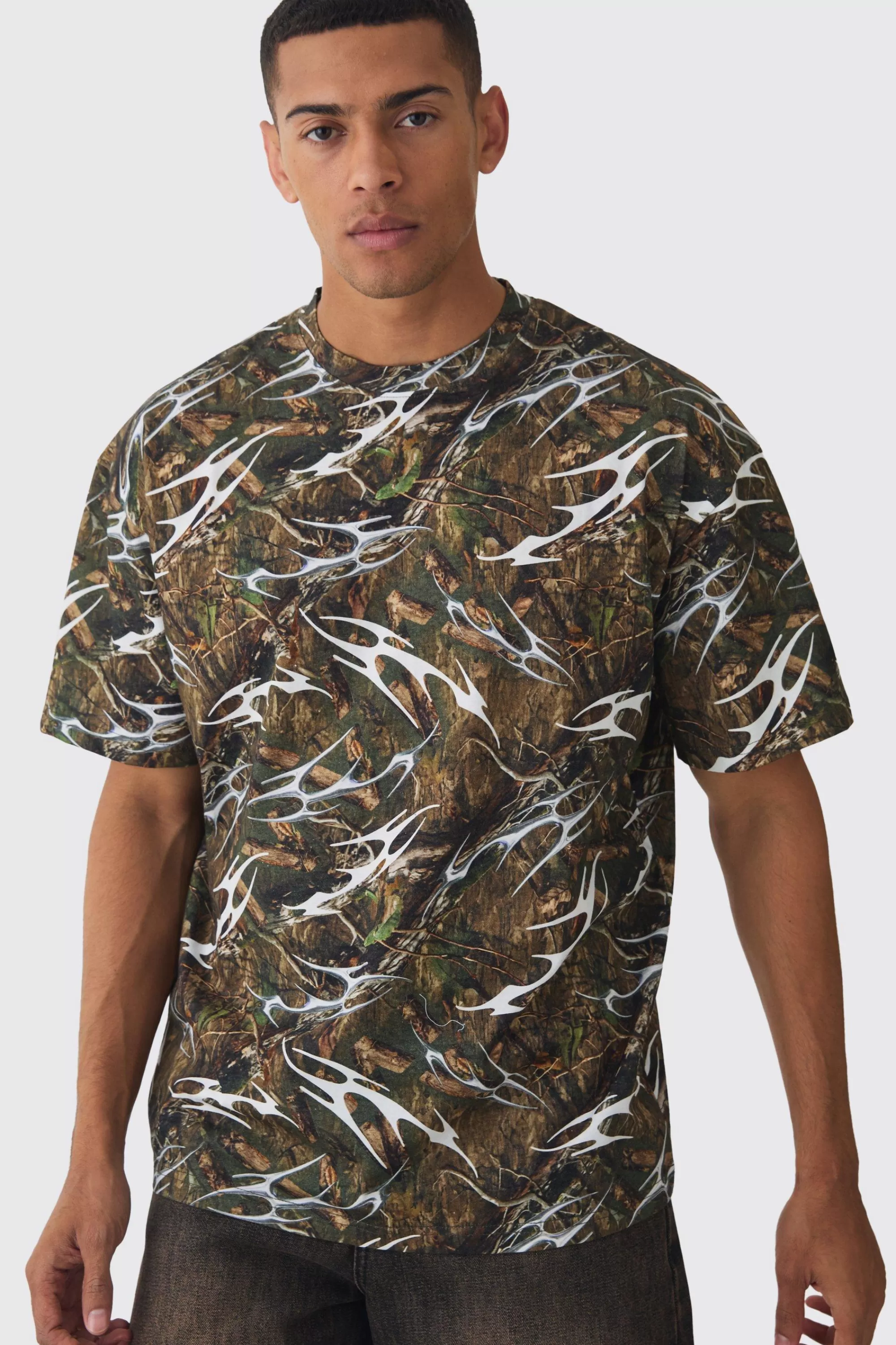 boohooMAN Oversized Extended Neck Printed T-shirt | UK khaki Cheap
