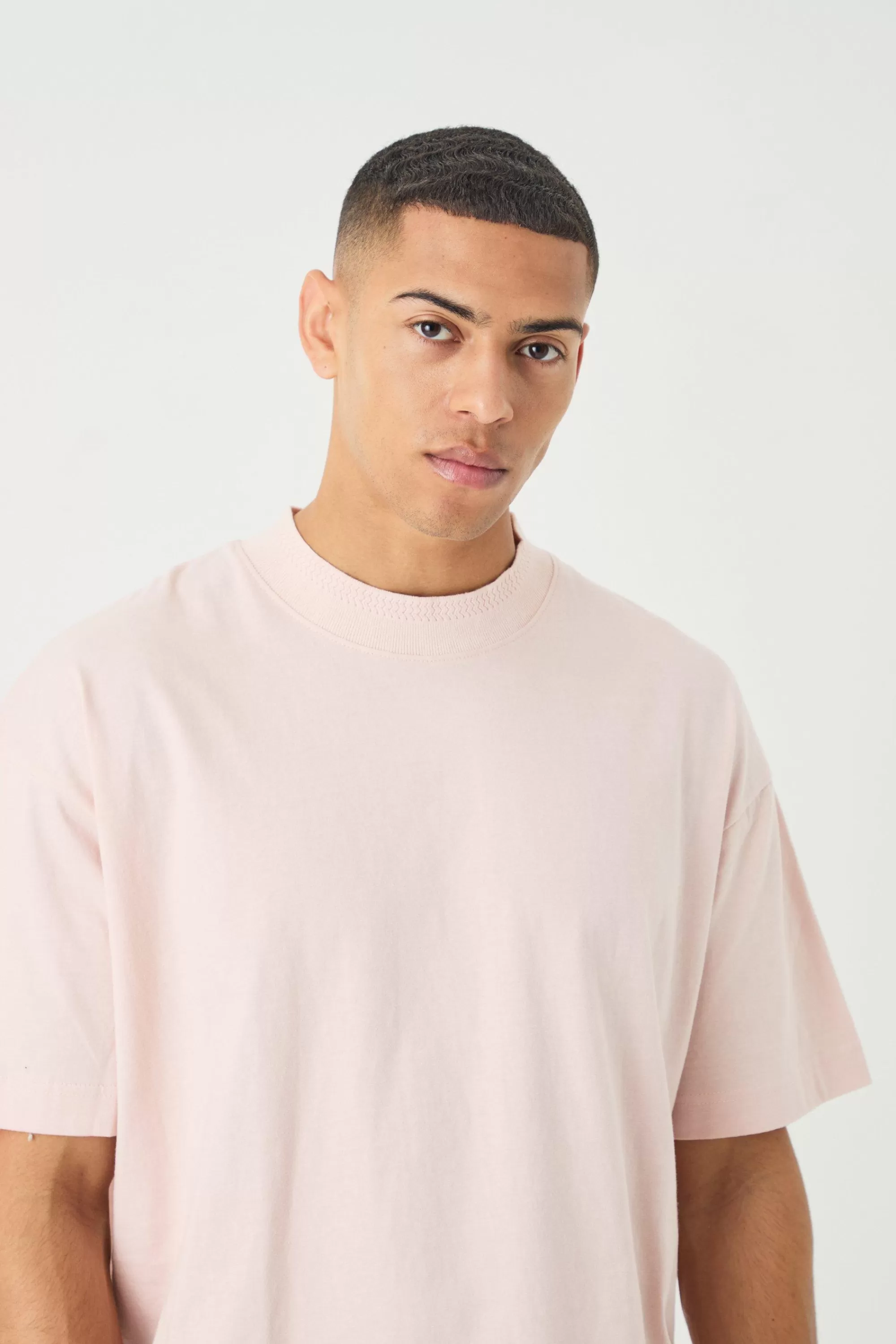 boohooMAN Oversized Heavy Extended Jacqaurd Neck T-shirt | UK pastel pink Outlet