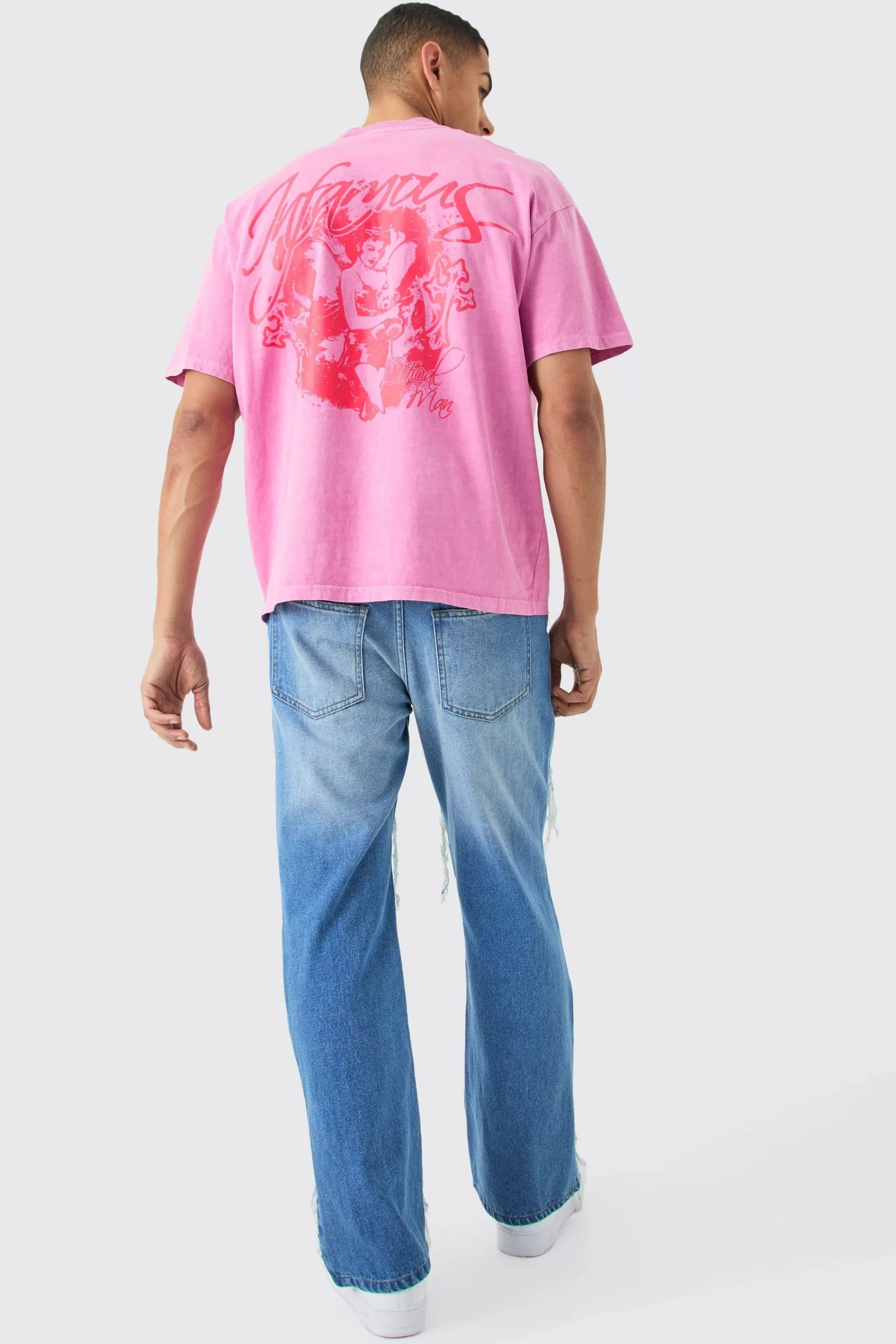 boohooMAN Oversized Heavyweight Overdyed Graphic T-shirt | UK pink Store