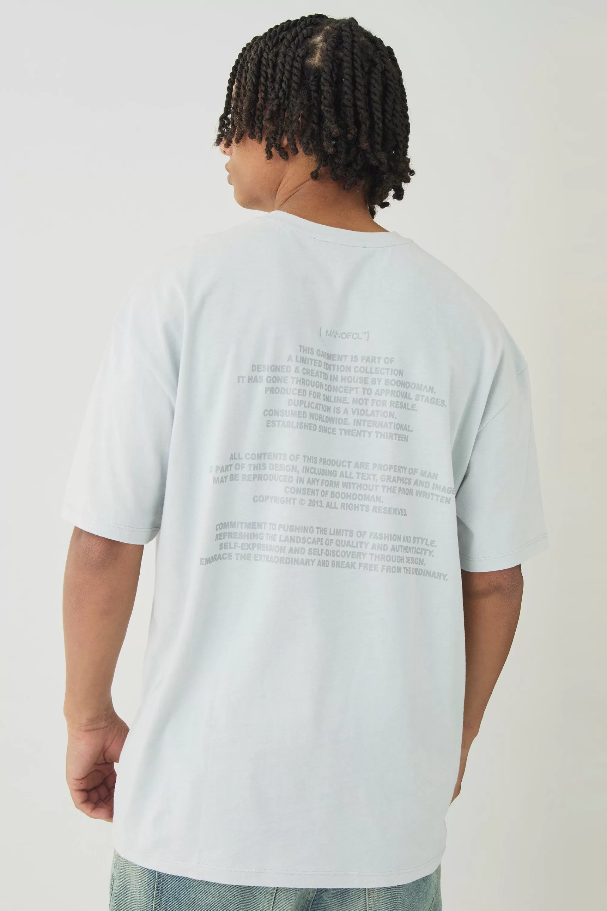 boohooMAN Oversized Limited Edition Print T-Shirt | UK grey Store