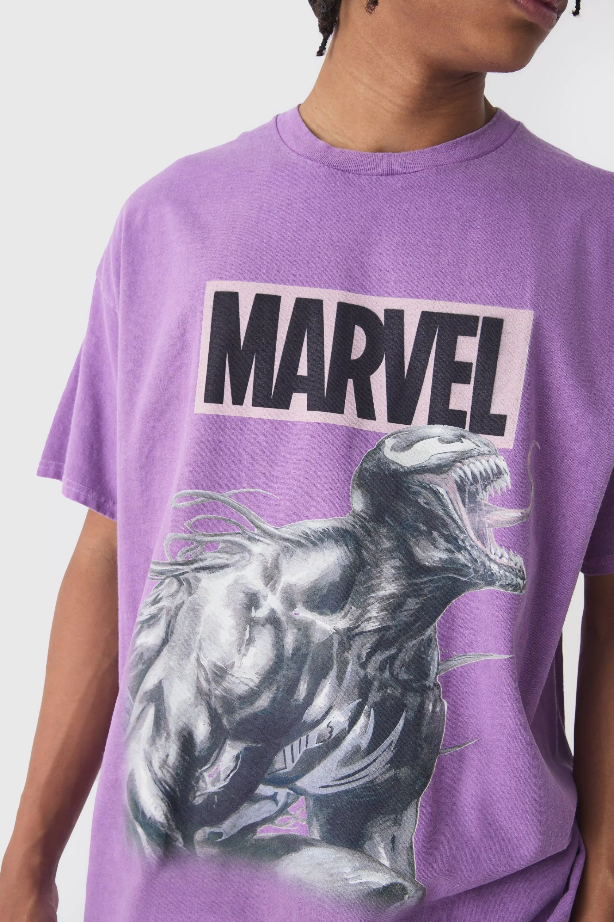 boohooMAN Oversized Marvel Venom Wash License Print T-Shirt | UK purple Clearance