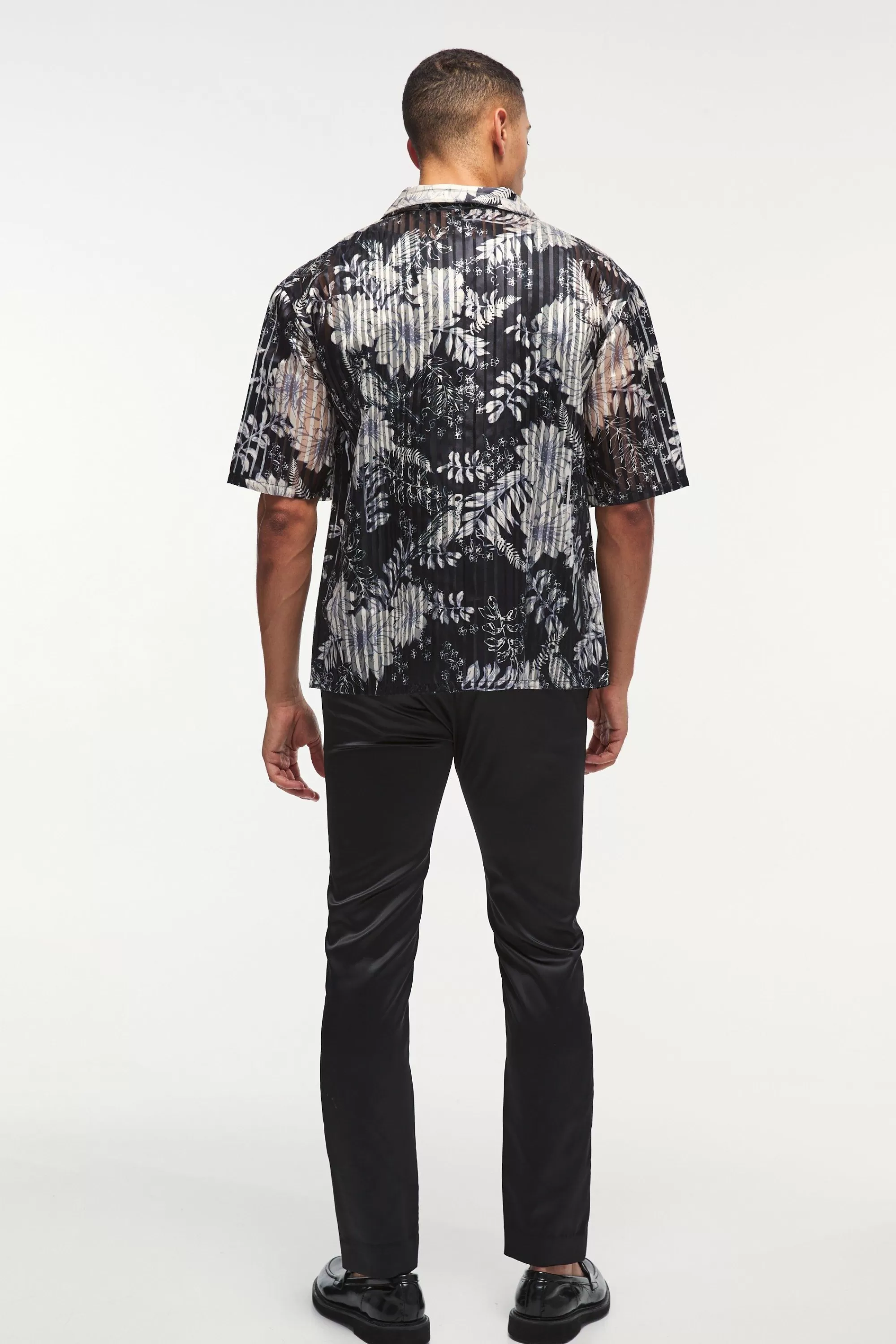 boohooMAN Oversized Mesh Pleated Printed Revere Shirt | UK black Best Sale