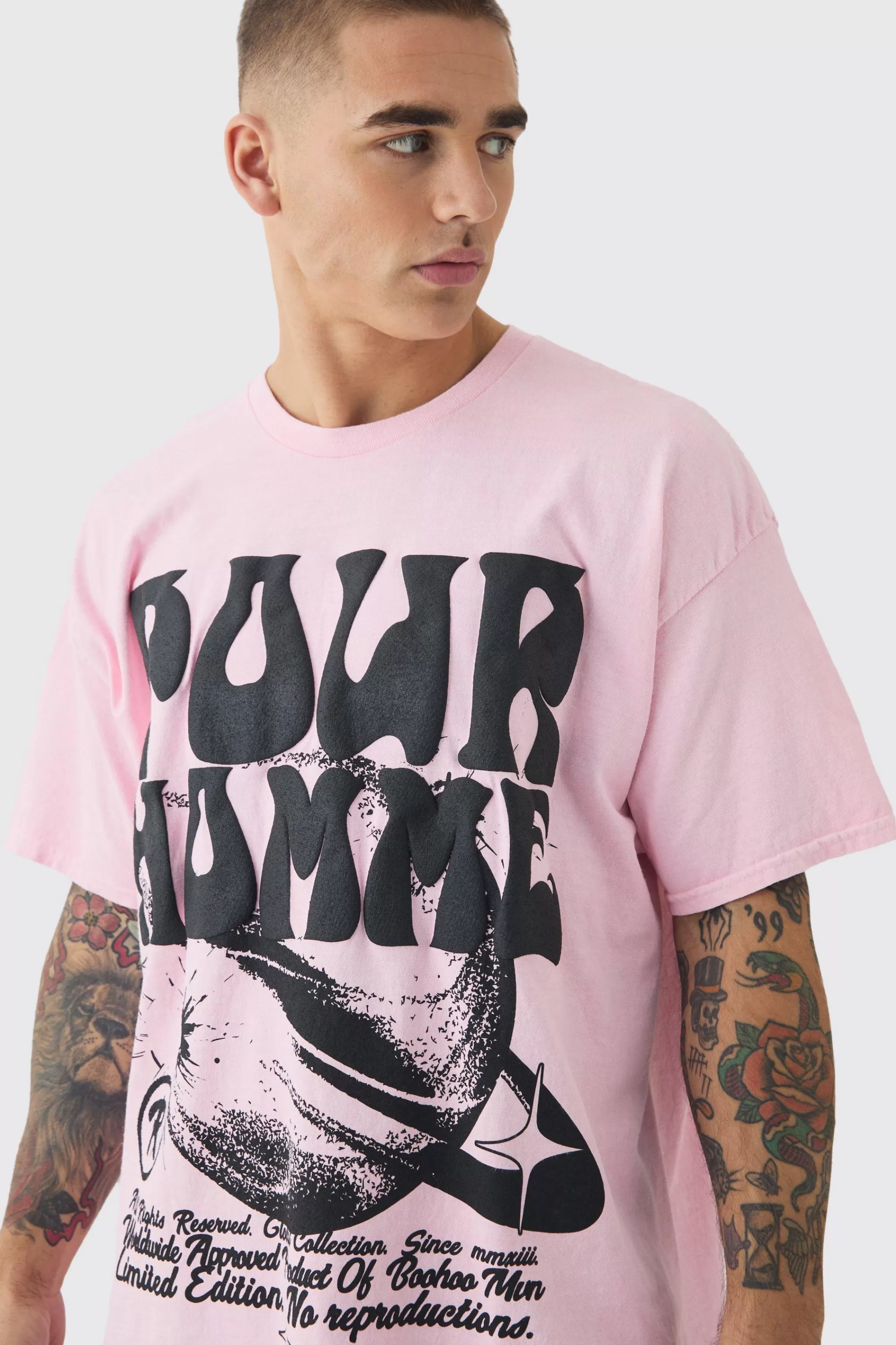 boohooMAN Oversized Space Puff Print Wash T-shirt | UK pink Shop