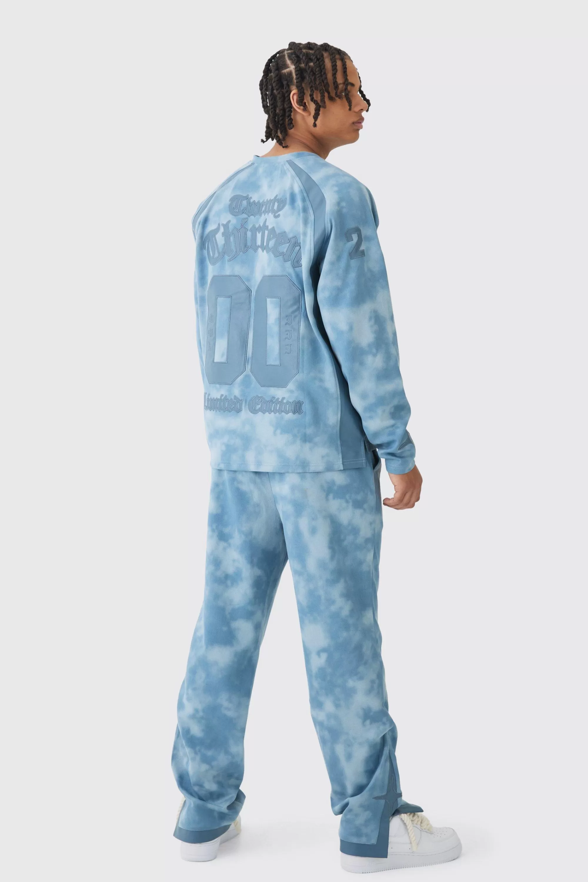 boohooMAN Oversized Suede And PU Applique Varsity Long Sleeve T-Shirt | UK blue Clearance