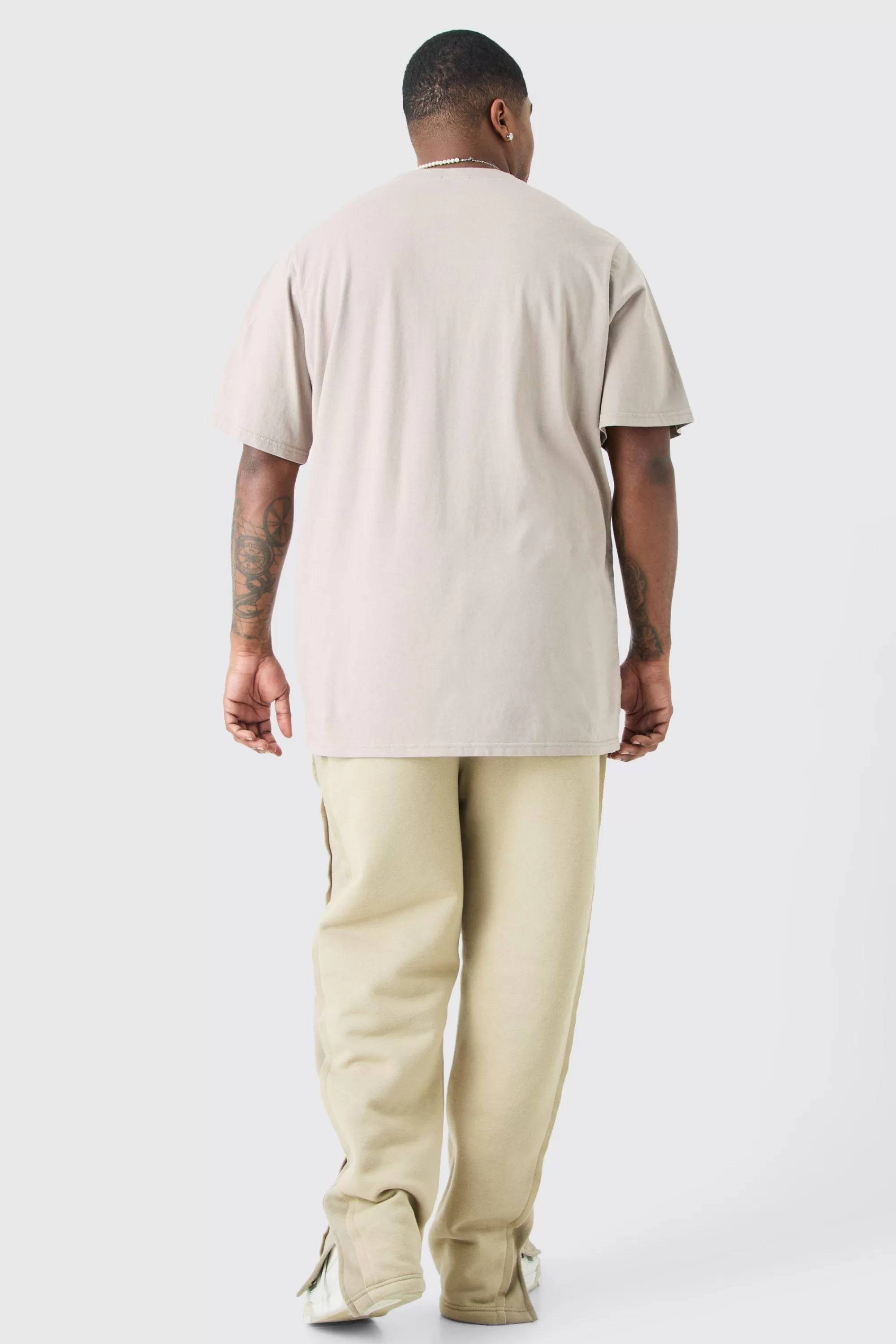 boohooMAN Plus Acid Wash Crew Neck T-shirt | UK taupe Hot
