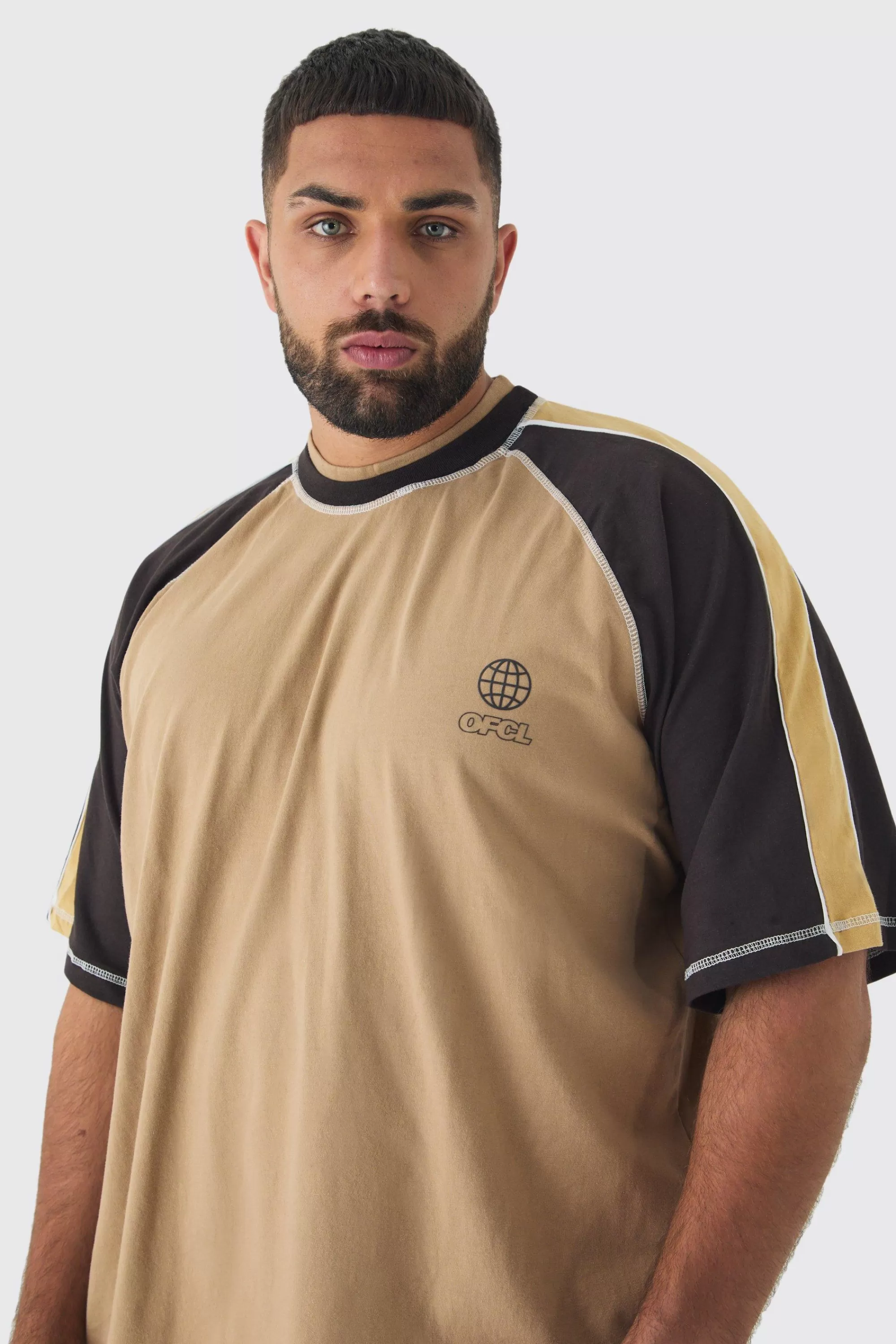 boohooMAN Plus Oversized Carded Heavy Panelled OFCL T-shirt | UK brown Hot