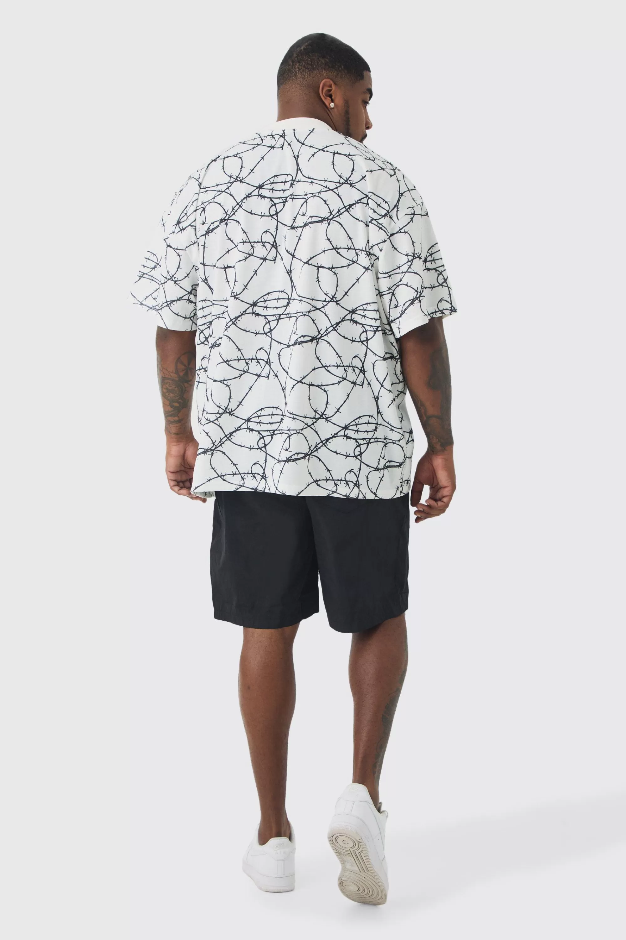 boohooMAN Plus Oversized Extended Neck Barbwire Graphic T-shirt | UK white Sale