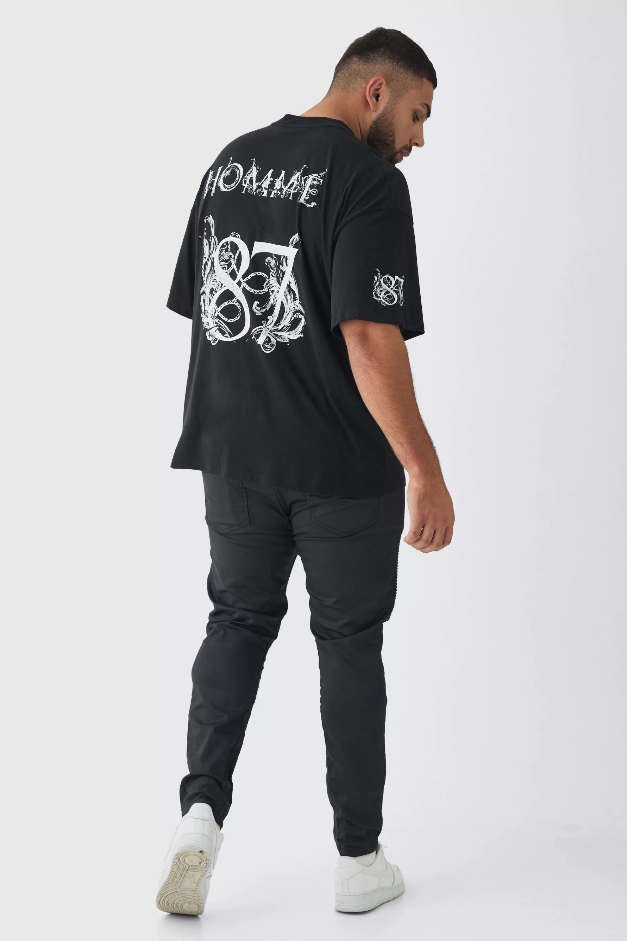 boohooMAN Plus Oversized Extended Neck Homme Print T-Shirt | UK black Online