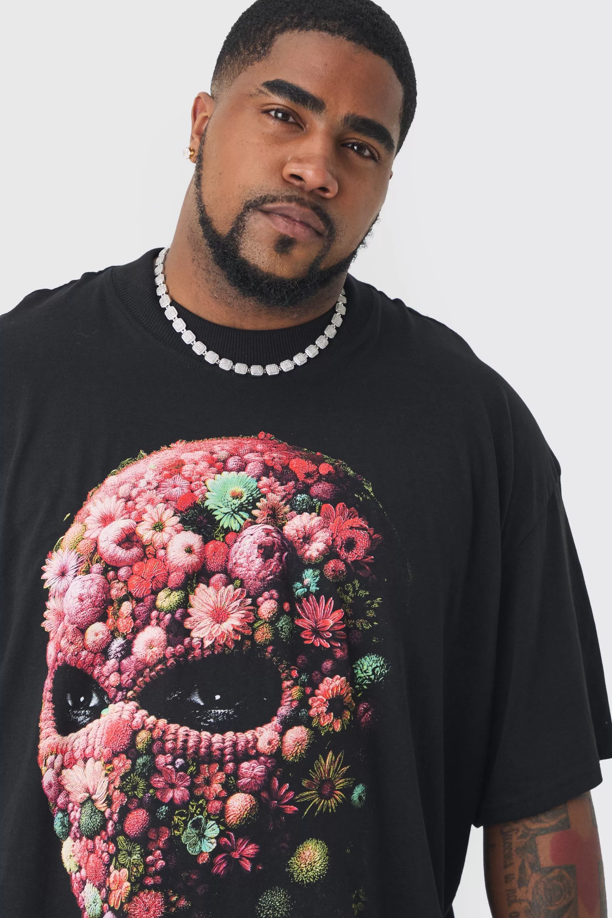 boohooMAN Plus Oversized Floral Mask T-shirt | UK black Outlet