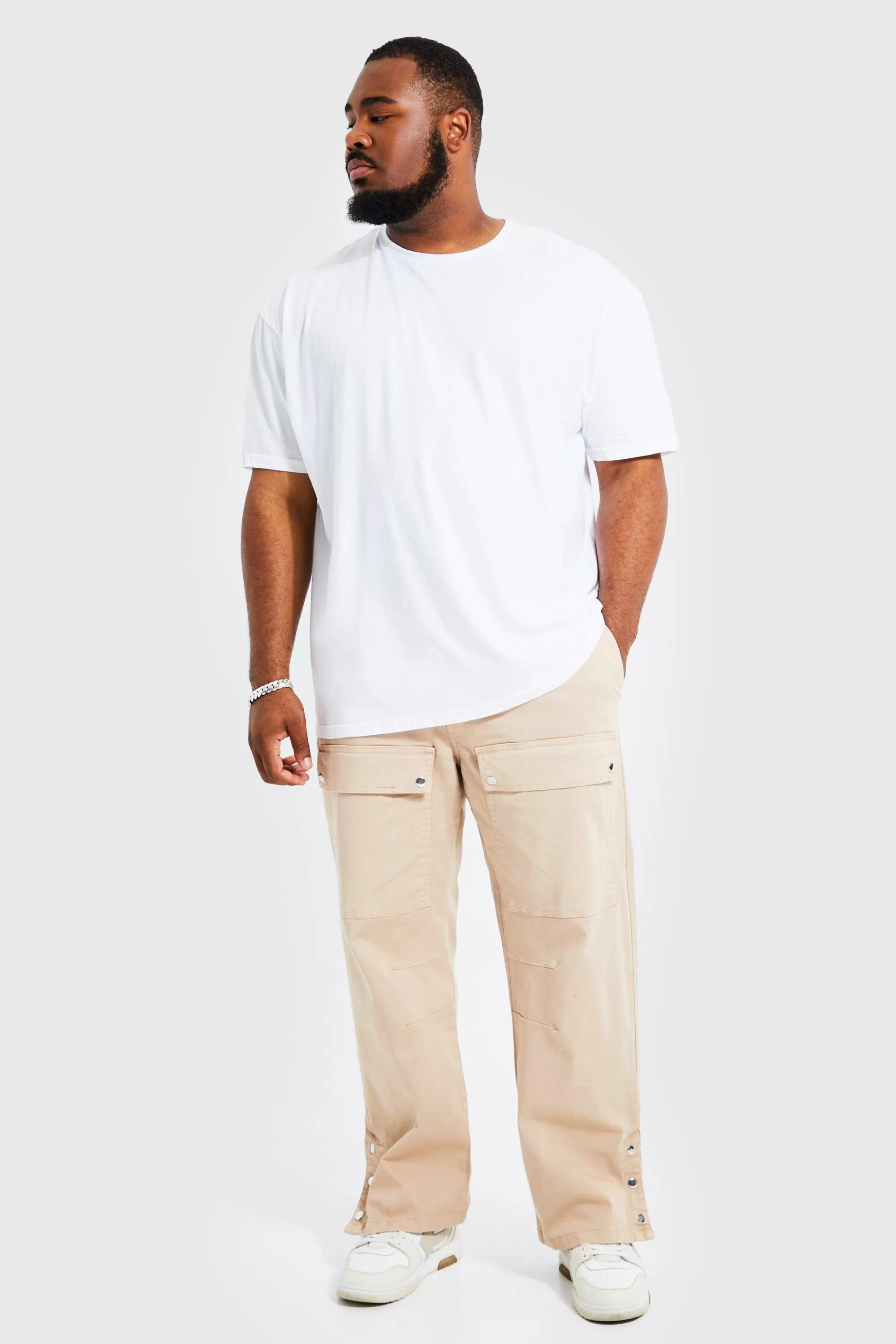 boohooMAN Plus Oversized Graffiti Teddy Back T-shirt | UK white Online