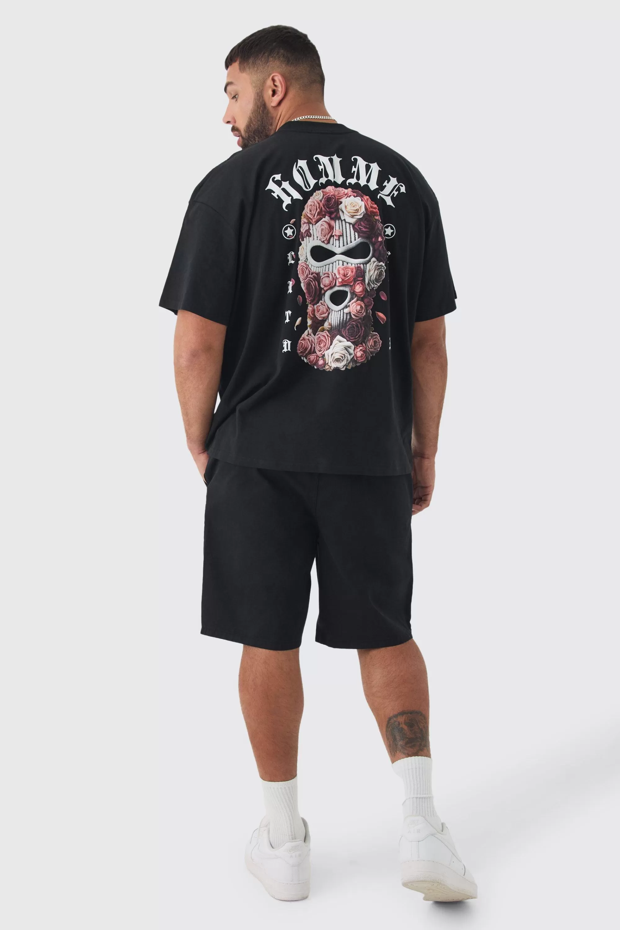 boohooMAN Plus Oversized Homme Balaclava Floral Print T-shirt | UK black New
