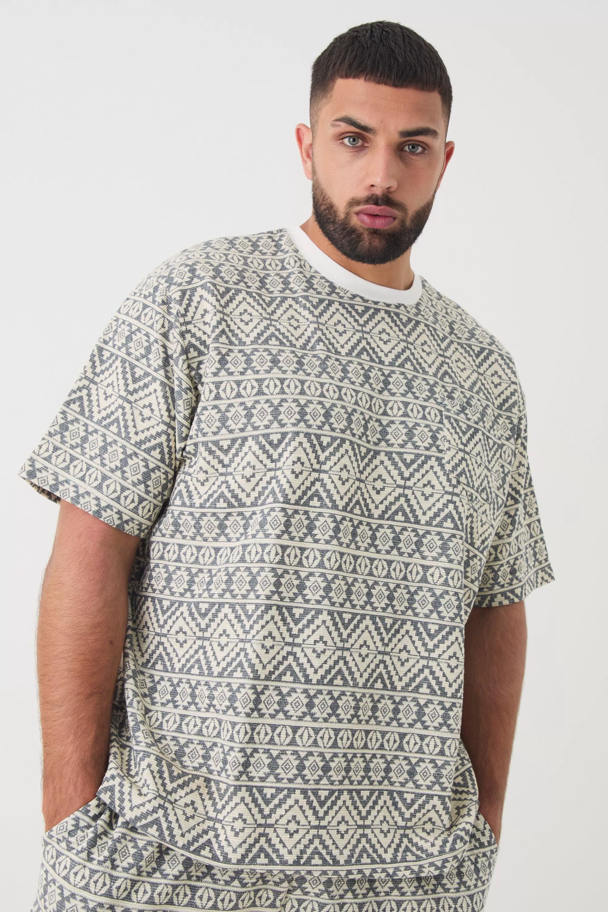 boohooMAN Plus Oversized Jacquard Abstract T-shirt | UK grey New