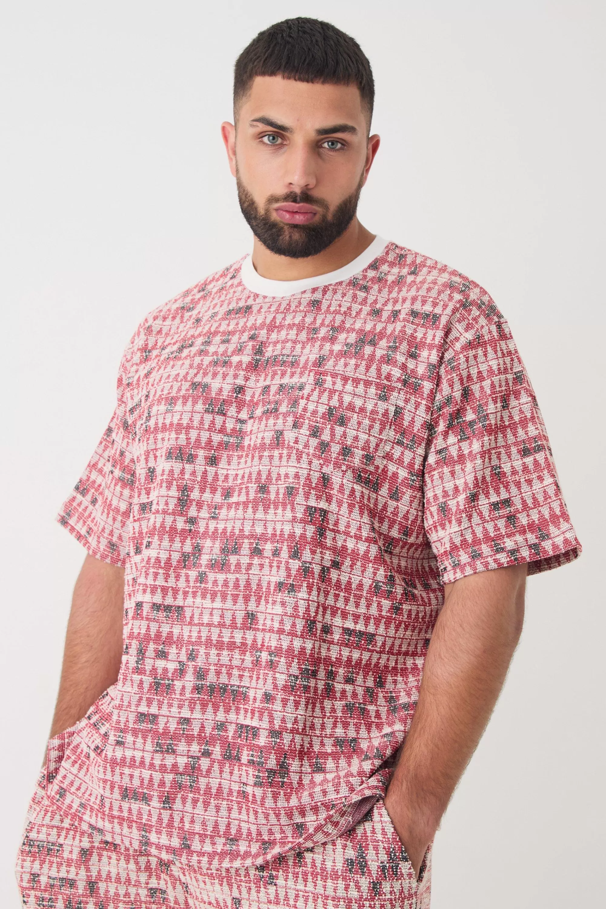 boohooMAN Plus Oversized Jacquard Geo T-shirt | UK red Online