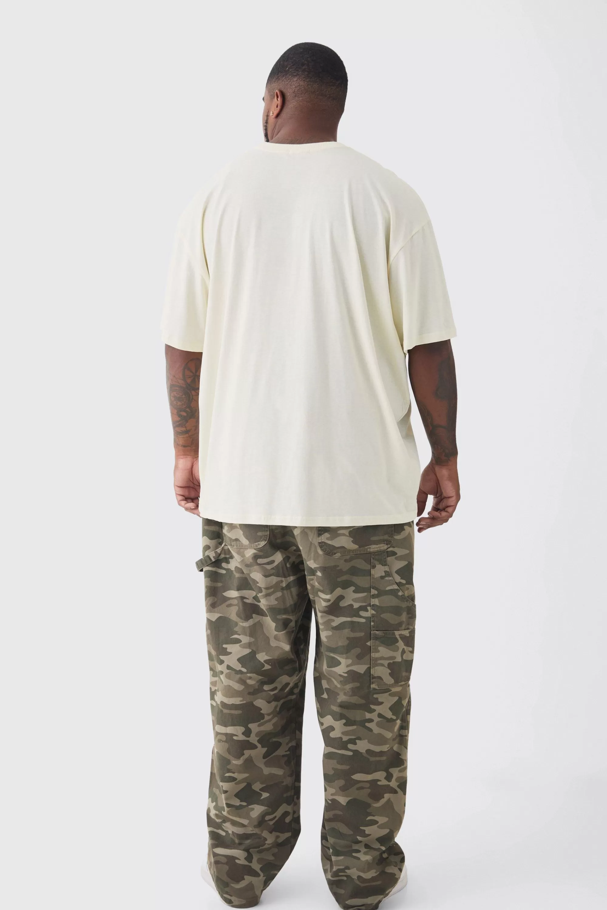 boohooMAN Plus Oversized Kyoto Graphic T-Shirt | UK ecru Outlet