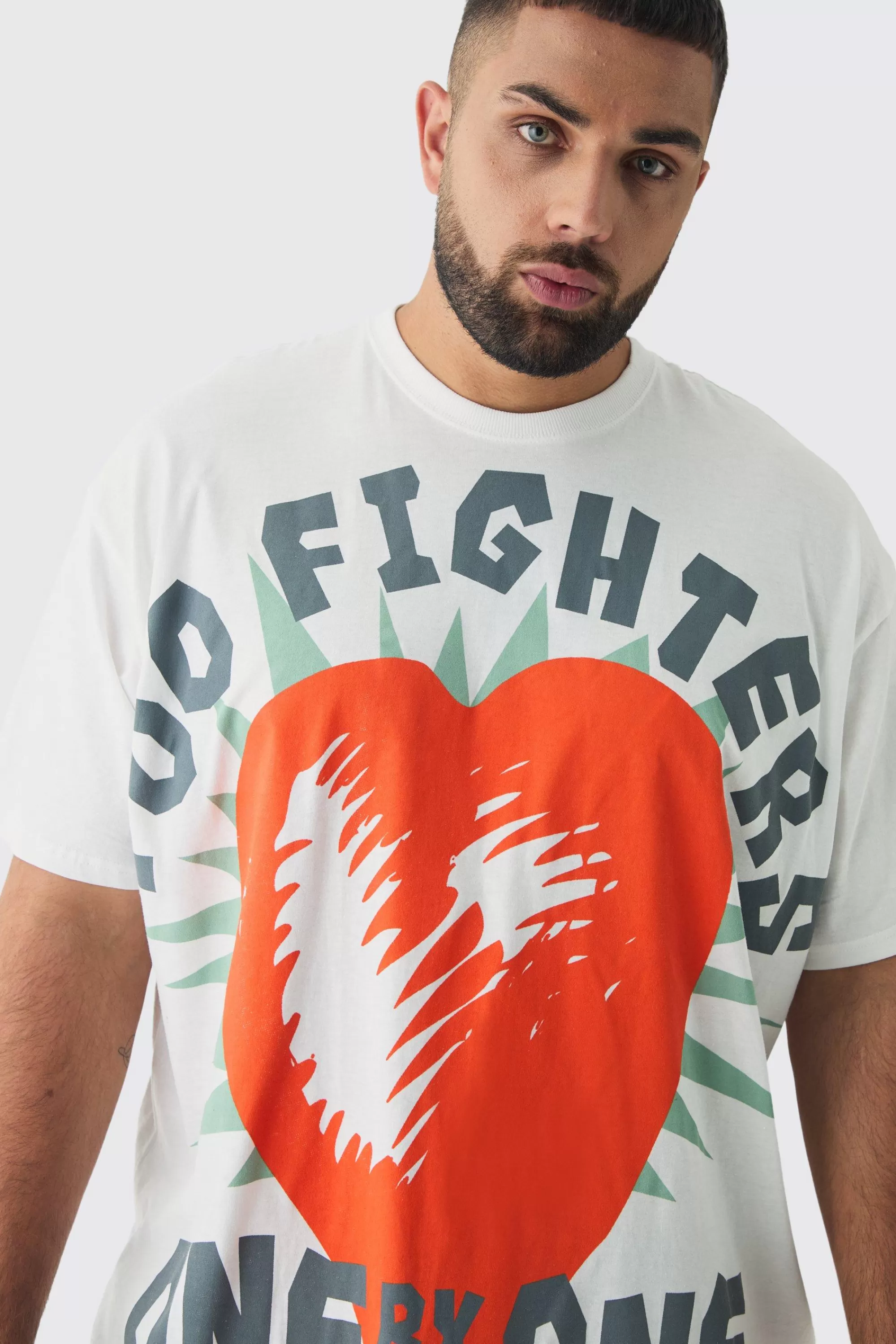 boohooMAN Plus Oversized Large Scale Foo Fighters License T-Shirt | UK white Online