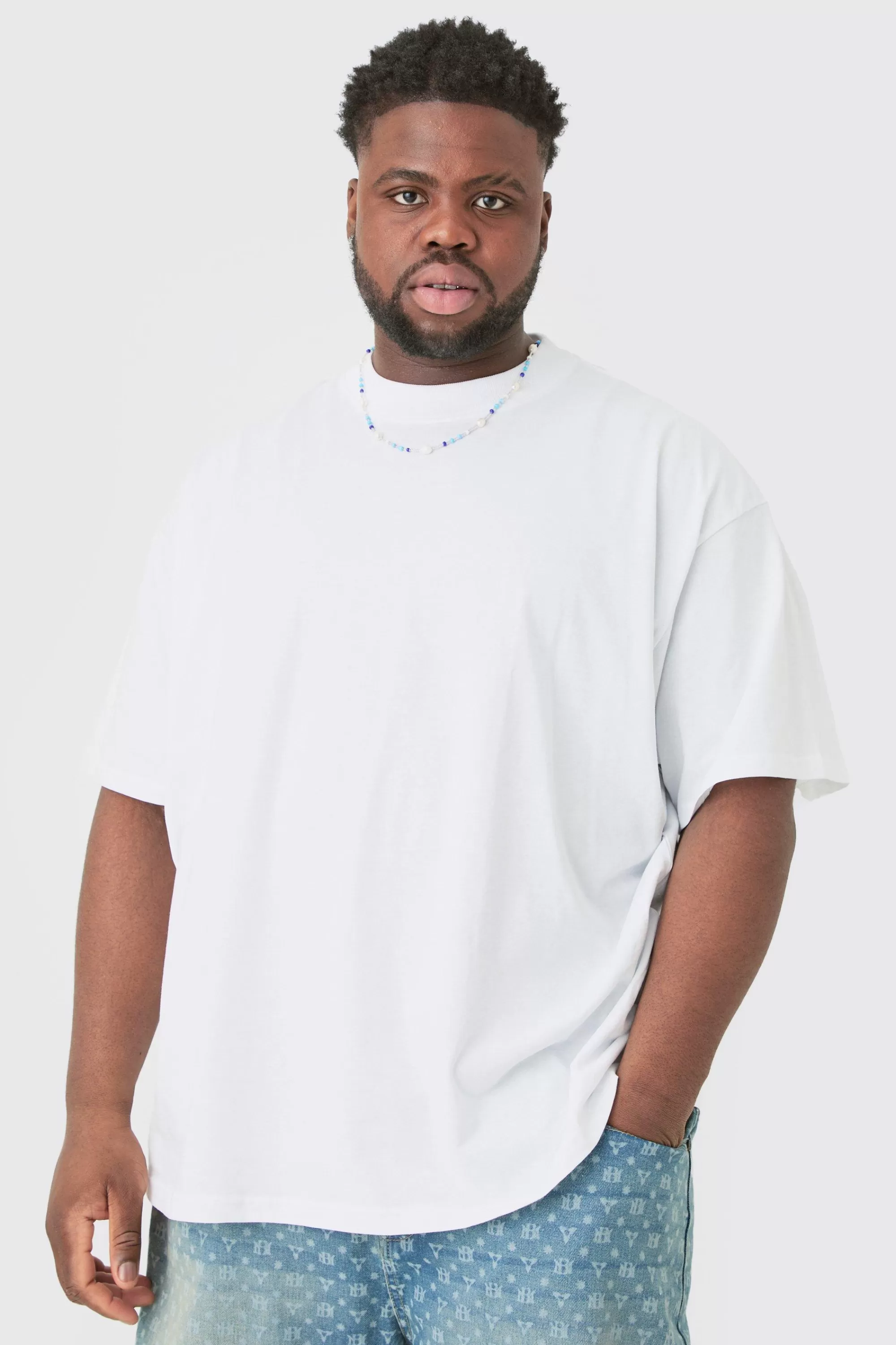 boohooMAN Plus Oversized OFCL Back Print Car T-shirt In | UK white Clearance